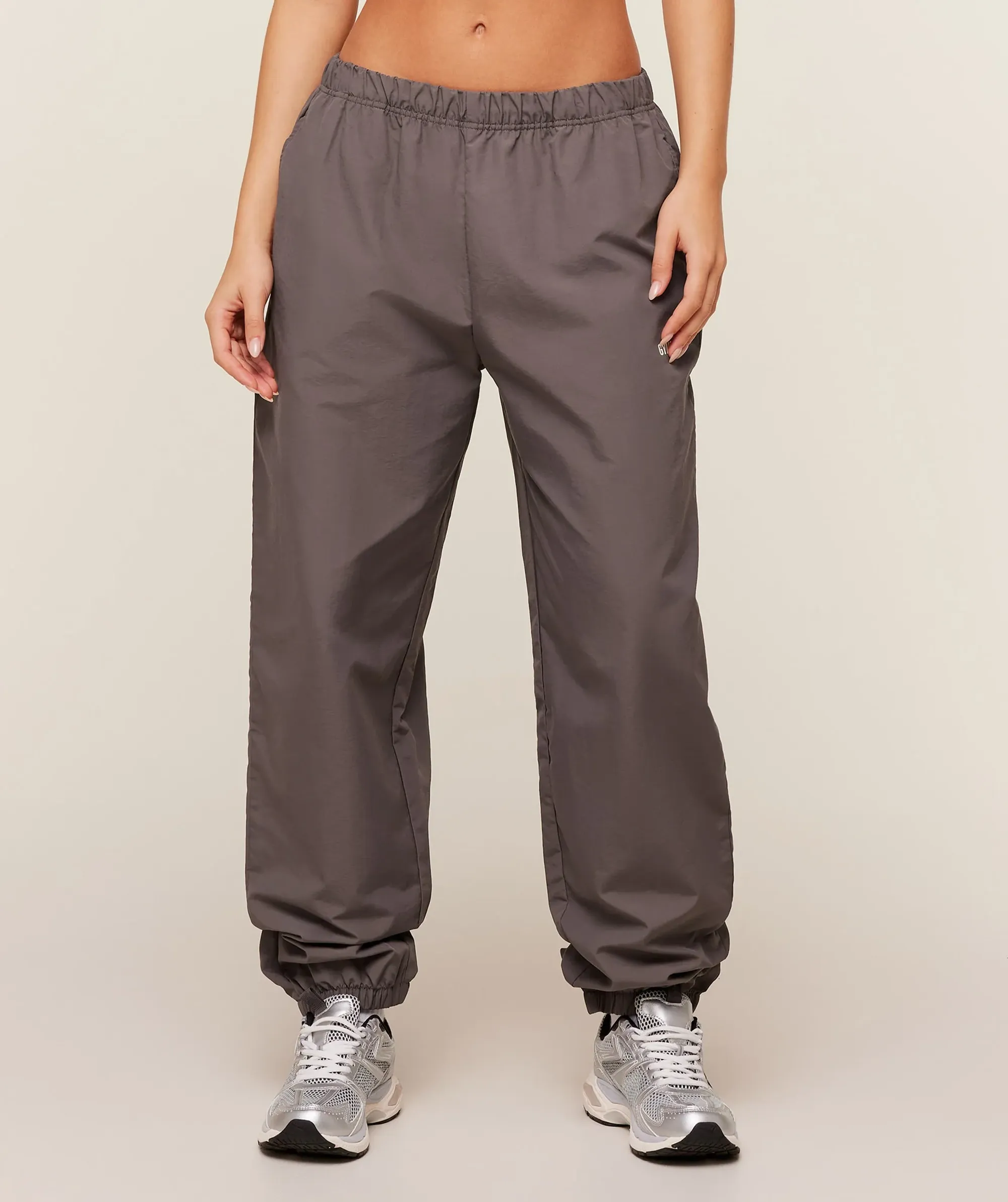 Gymshark Woven Track Pant - Cool Brown