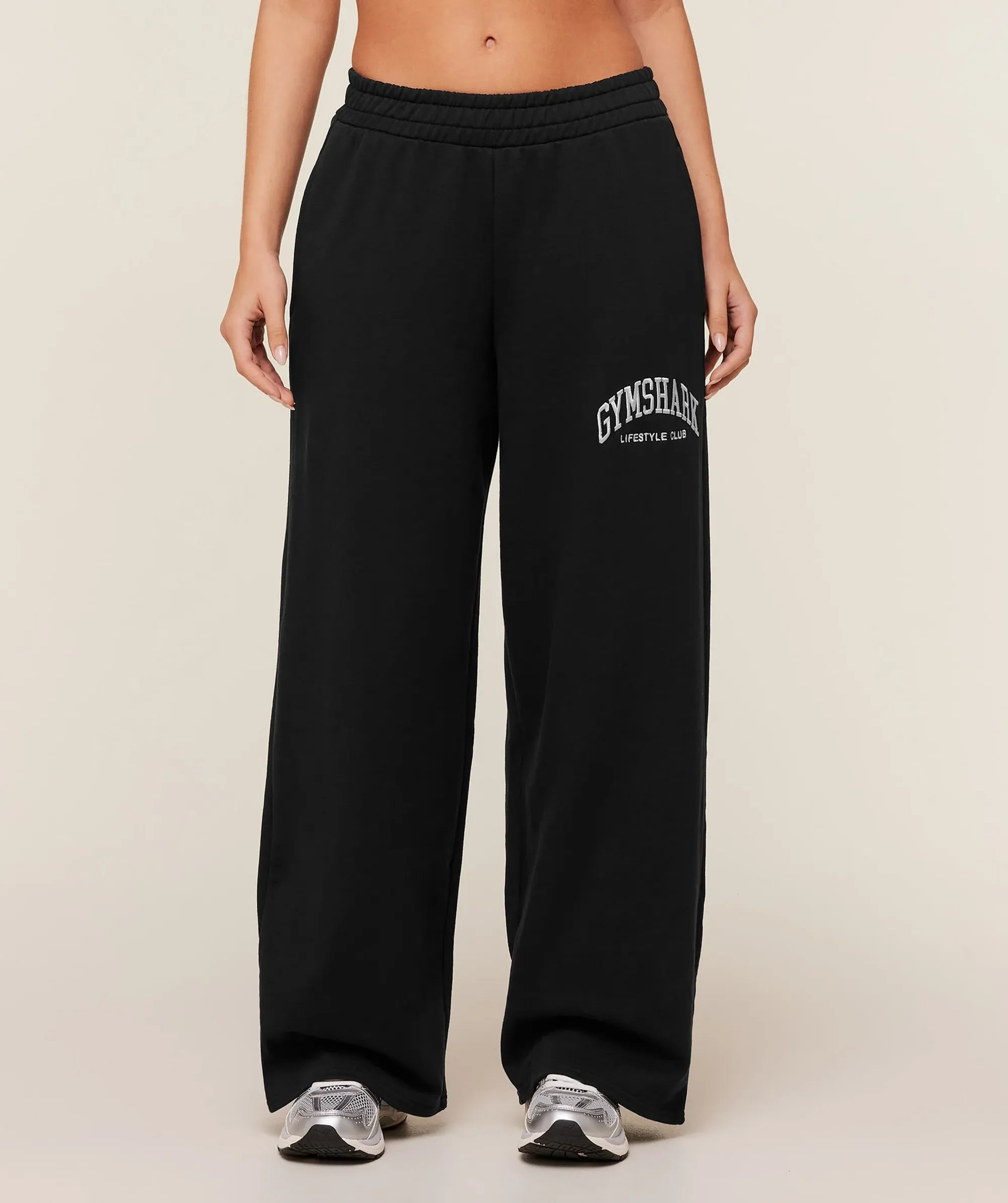 Gymshark Collegiate Graphic Straight Leg Jogger - GS Black
