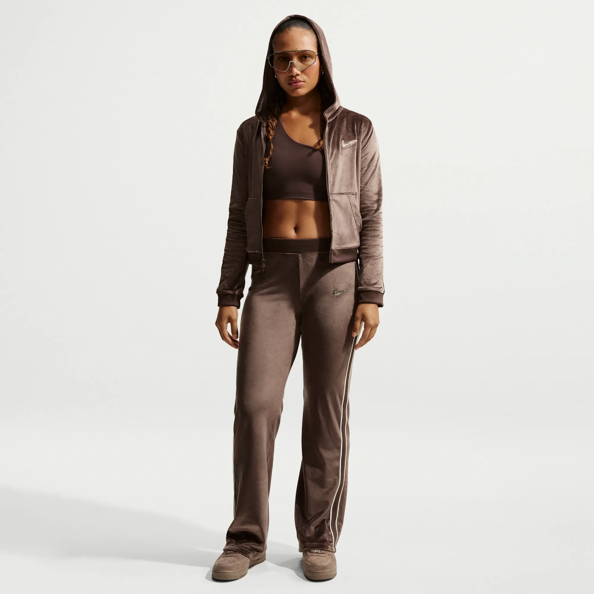 Nike Women's Velour Trousers - Brown - Fleece