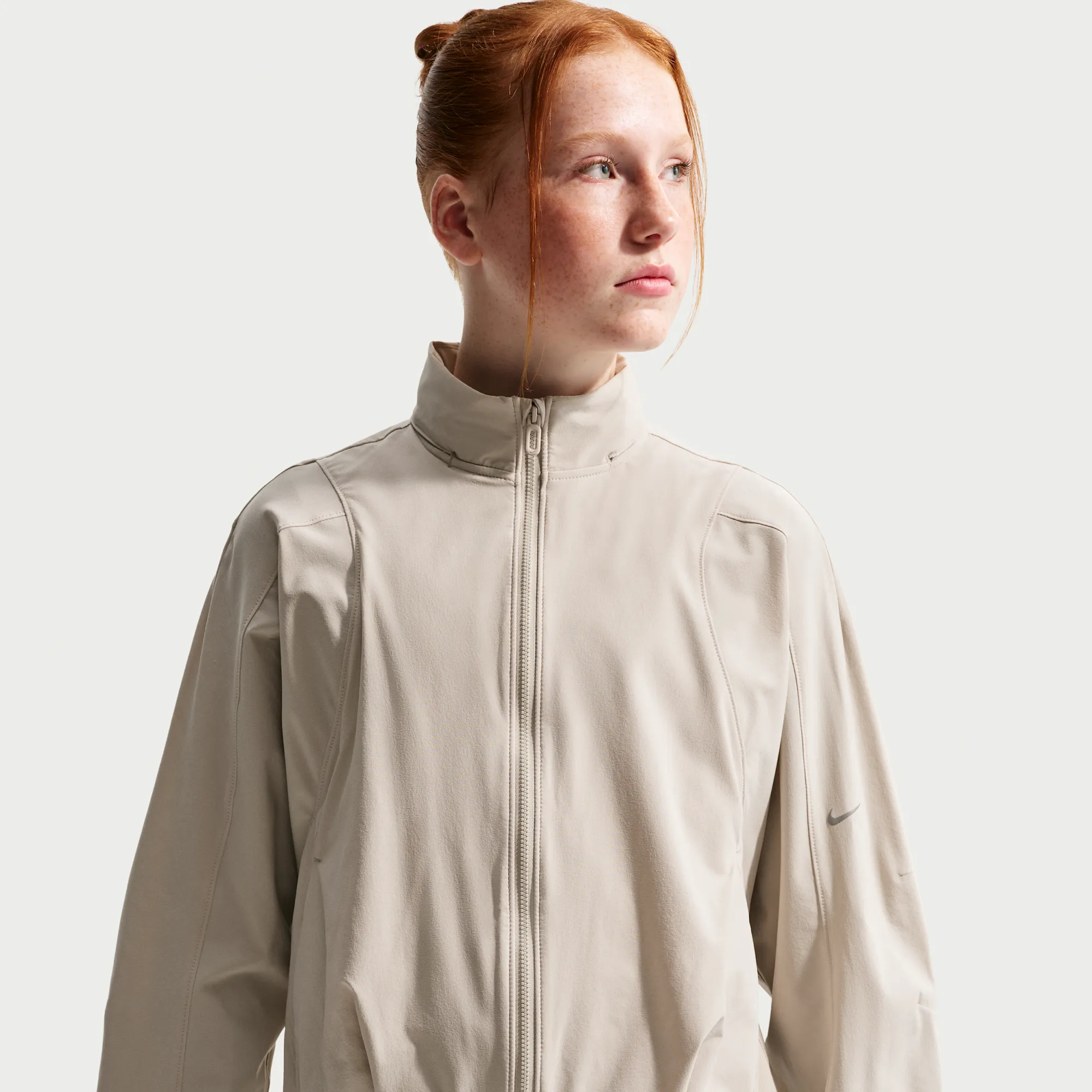 Nike MAVN Girls' Water-Repellent UV Woven Jacket - Brown - Polyester/Elastane