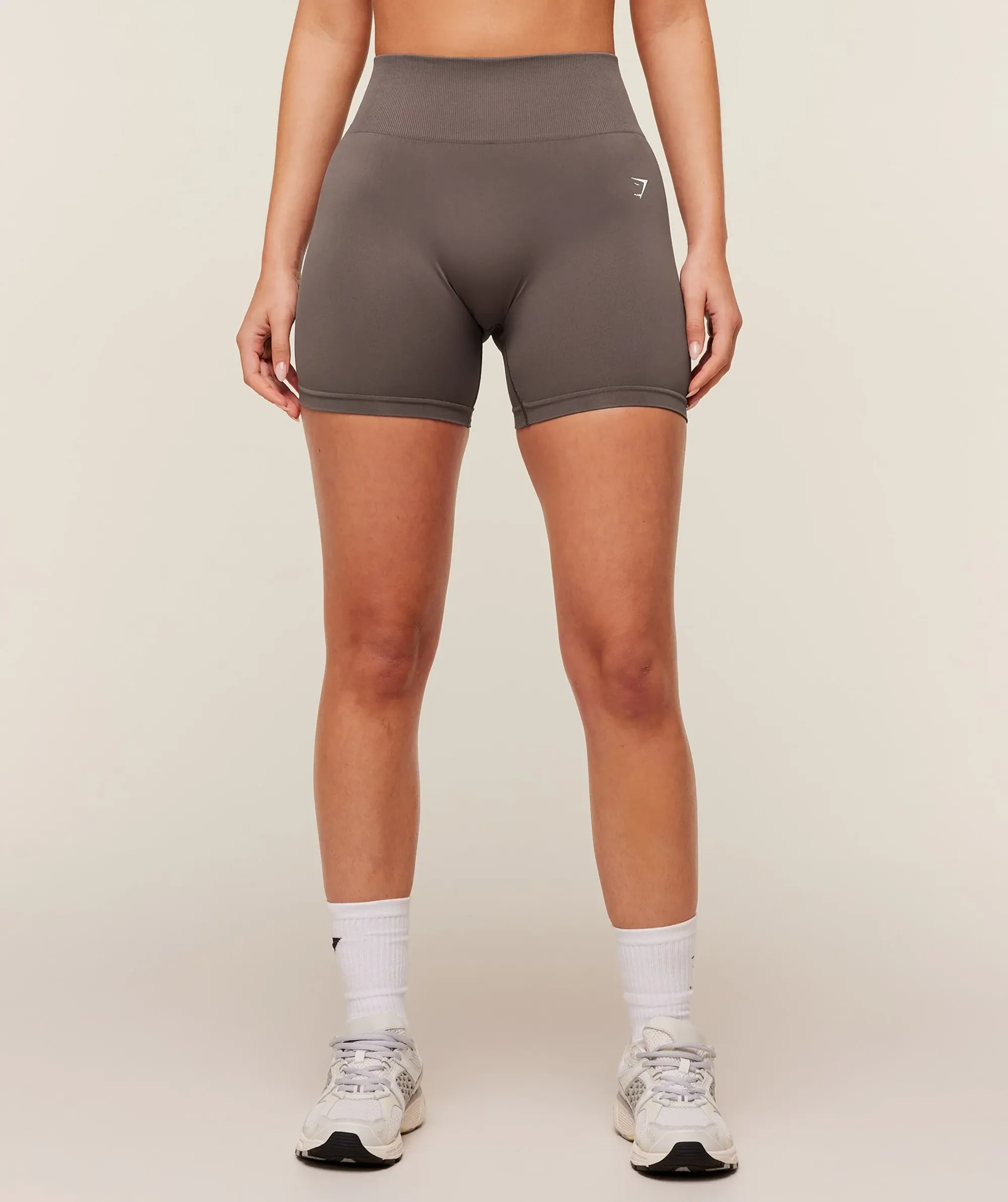 Gymshark Everyday Seamless Shorts 2.0 - Cool Brown