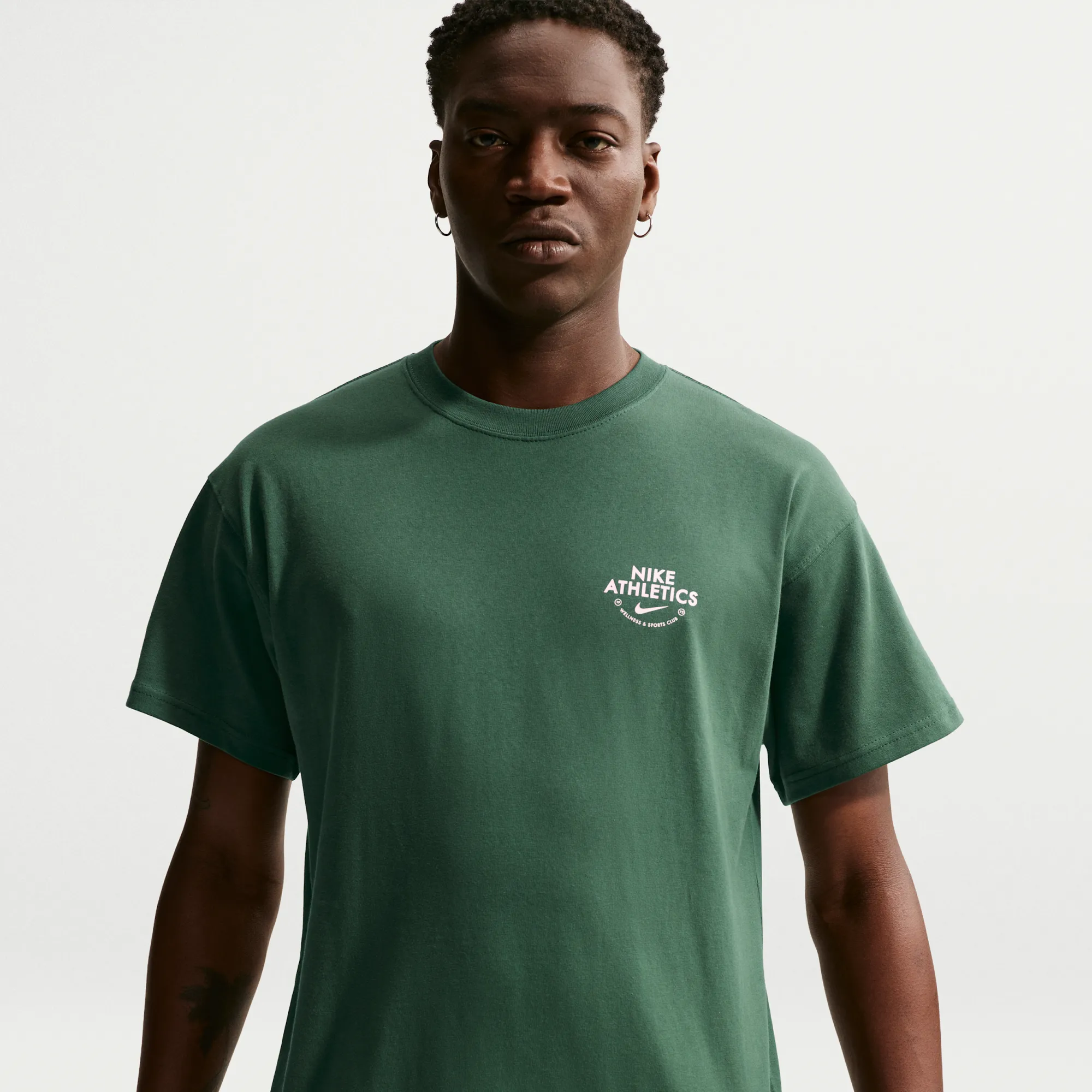 Nike Men's T-Shirt - Fir