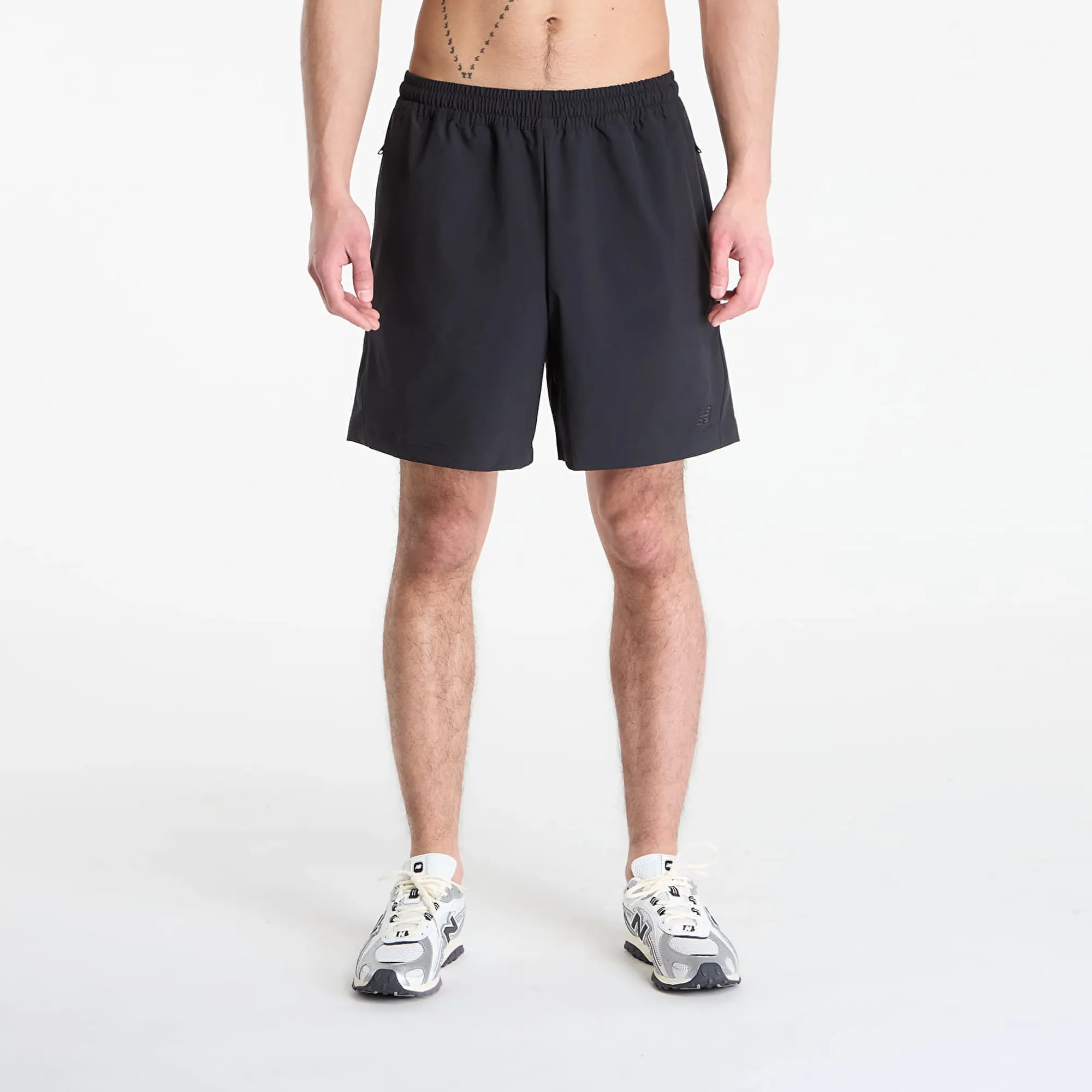 New Balance Men's Athletics Stretch Woven Short 7" in Black Polywoven