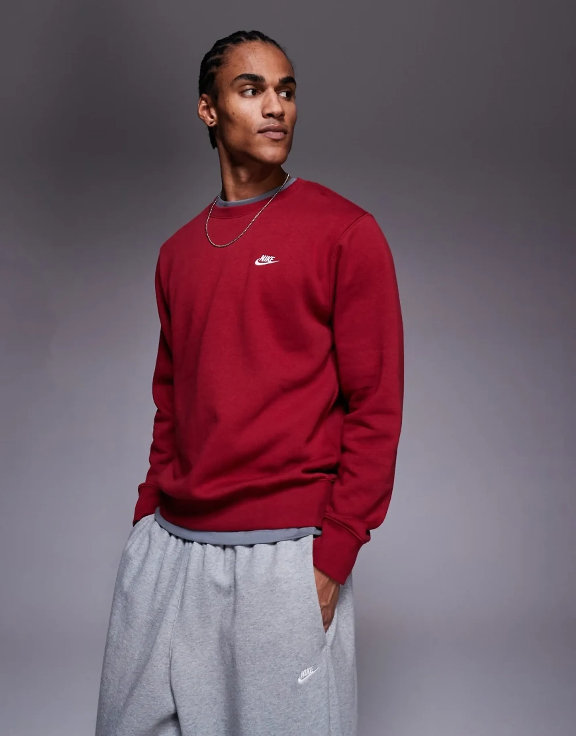 Nike Club Sweatshirt In Burgundy-Red