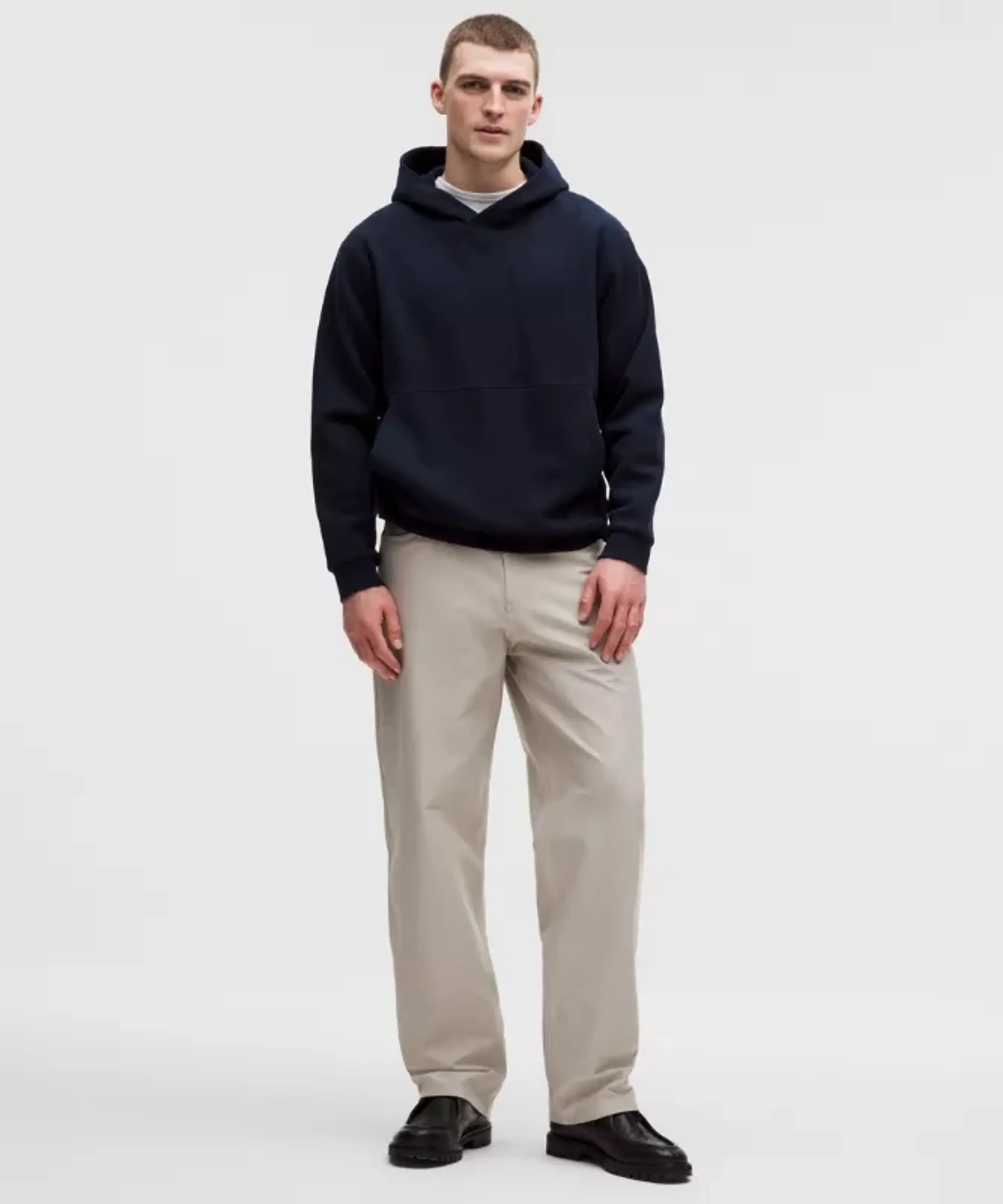 lululemon – Men's EasyFive Loose-Straight Trousers 32L – Color Khaki – Size 28