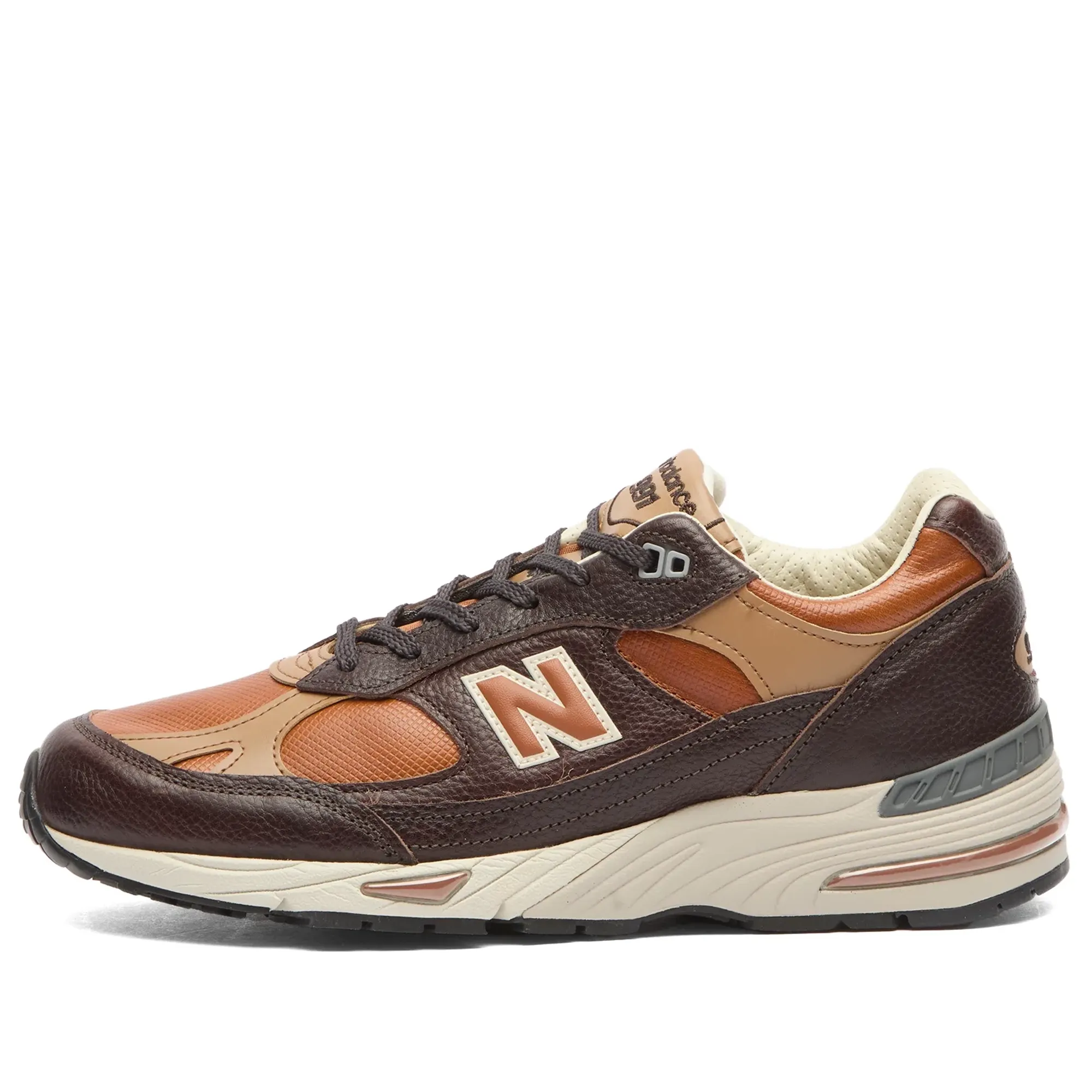 New Balance Men's 991v1 Sneaker Chocolate Plum/Caramel Cafe/Tan