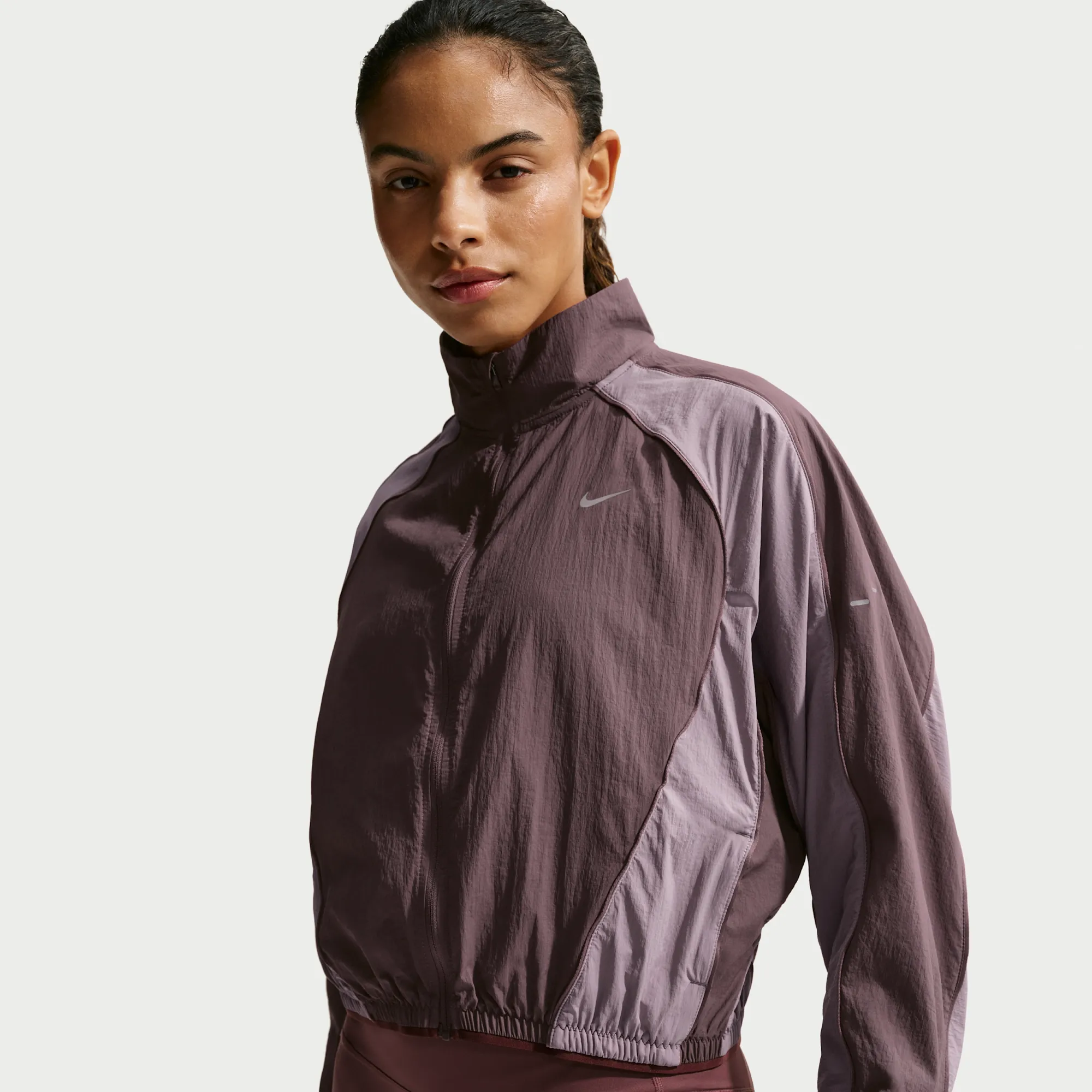 Nike Swift Women's Repel UV-Protection Running Jacket - Purple - This Product Provides Uva And Uvb Protection From The Sun Only In The Areas Covered By The Garment