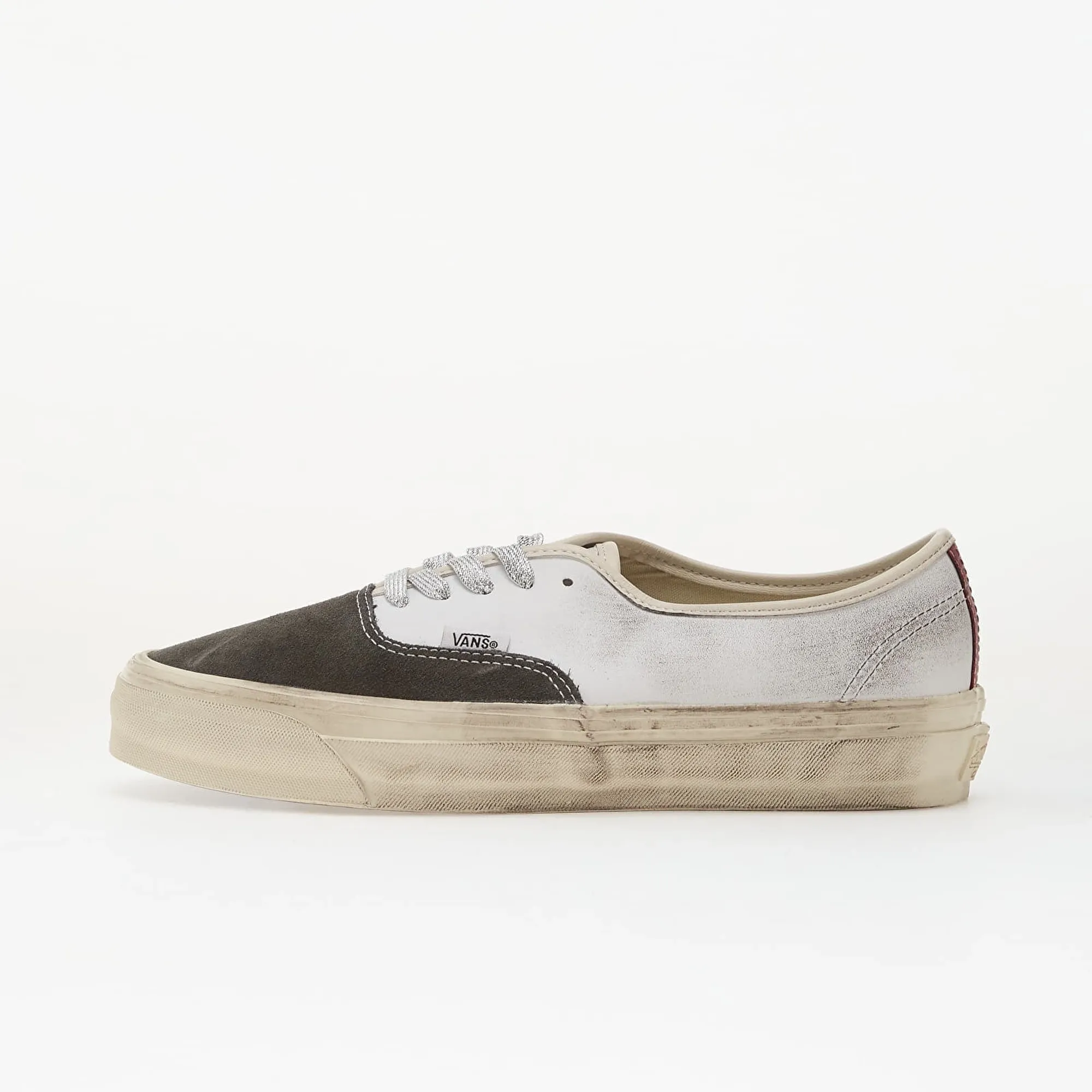 Vans - Premium Authentic Shoes, Man, Black