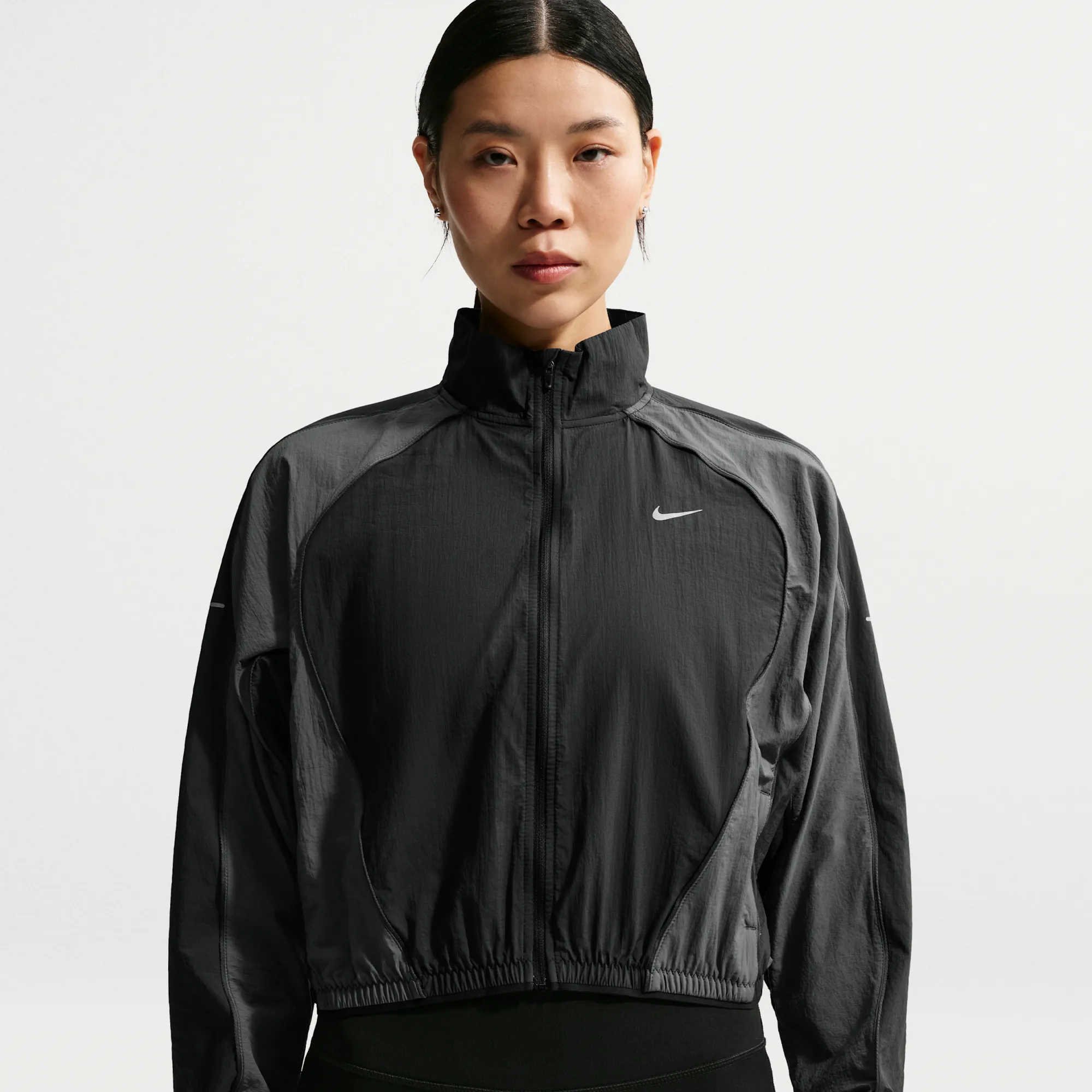 Nike Swift Women's Repel UV-Protection Running Jacket - Black