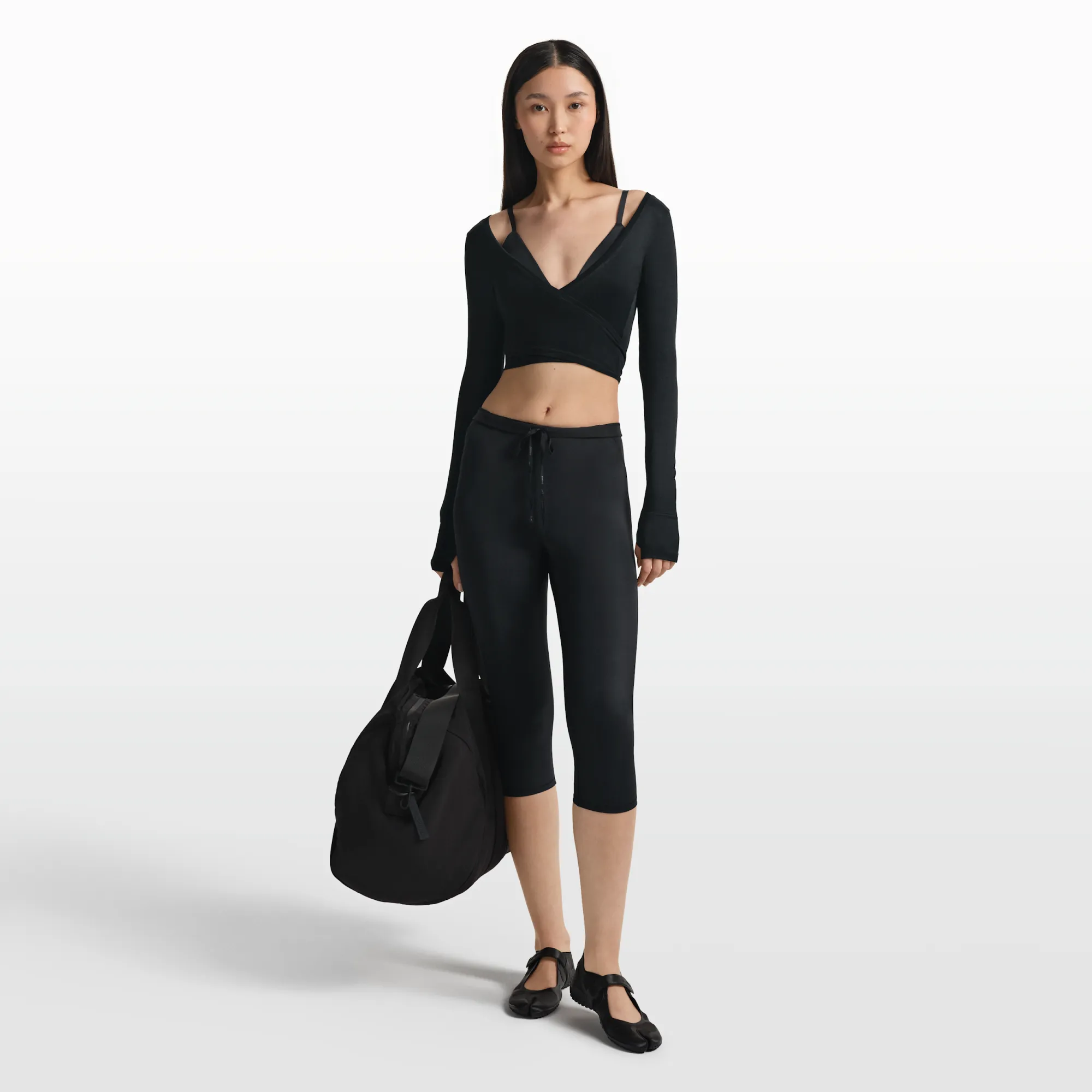 NikeSKIMS Shine Women's High-Waisted 43cm (approx.) Leggings with Drawstring - Black - Polyamide/Elastane