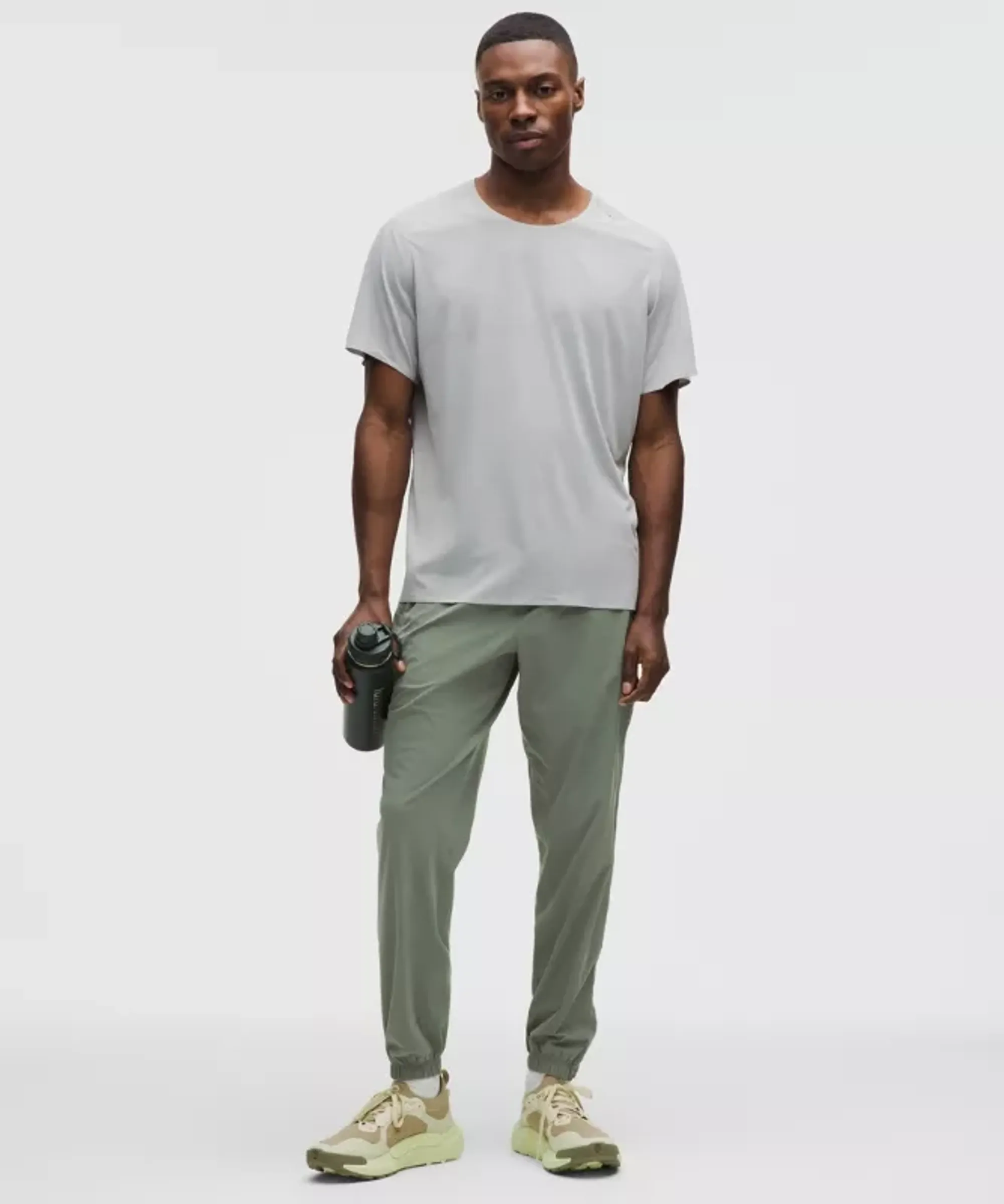 lululemon – Men's Pace Breaker Joggers Regular – Color Green/Pastel – Size Large