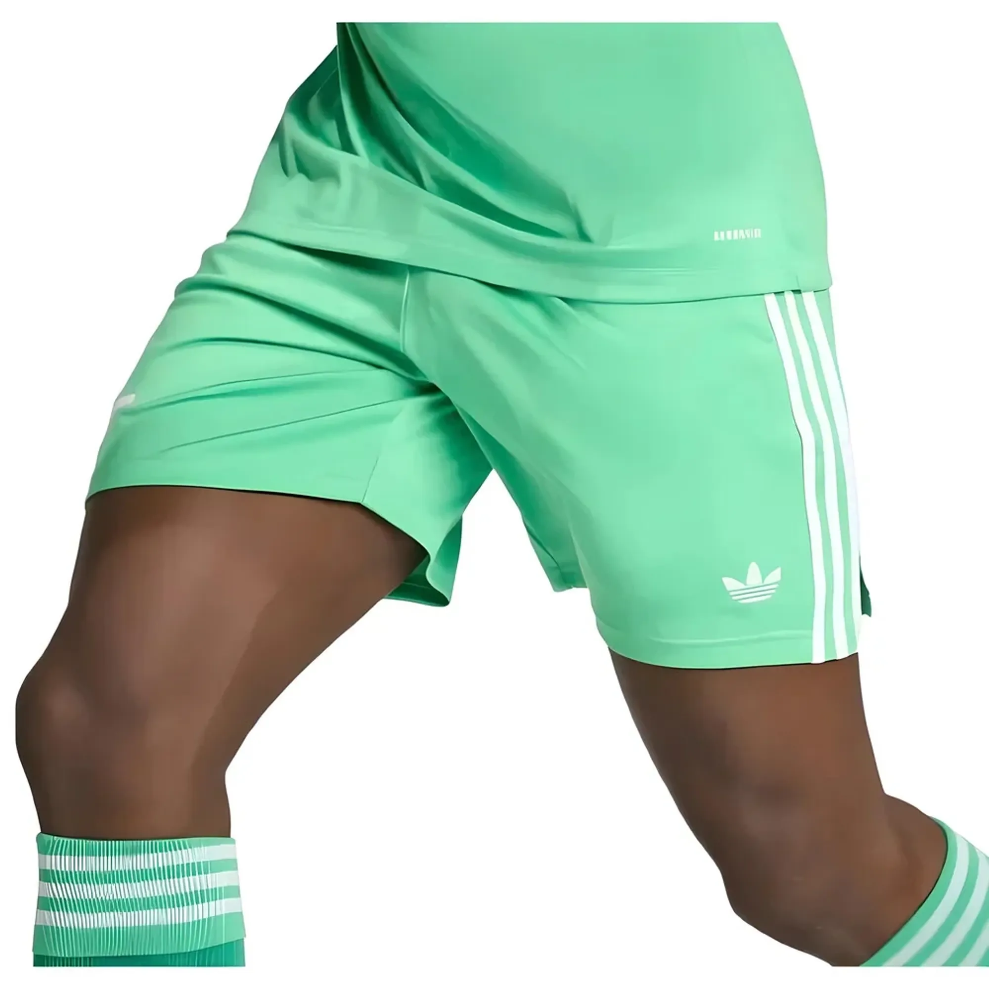 2025-2026 Arsenal Third Goalkeeper Shorts (Green)