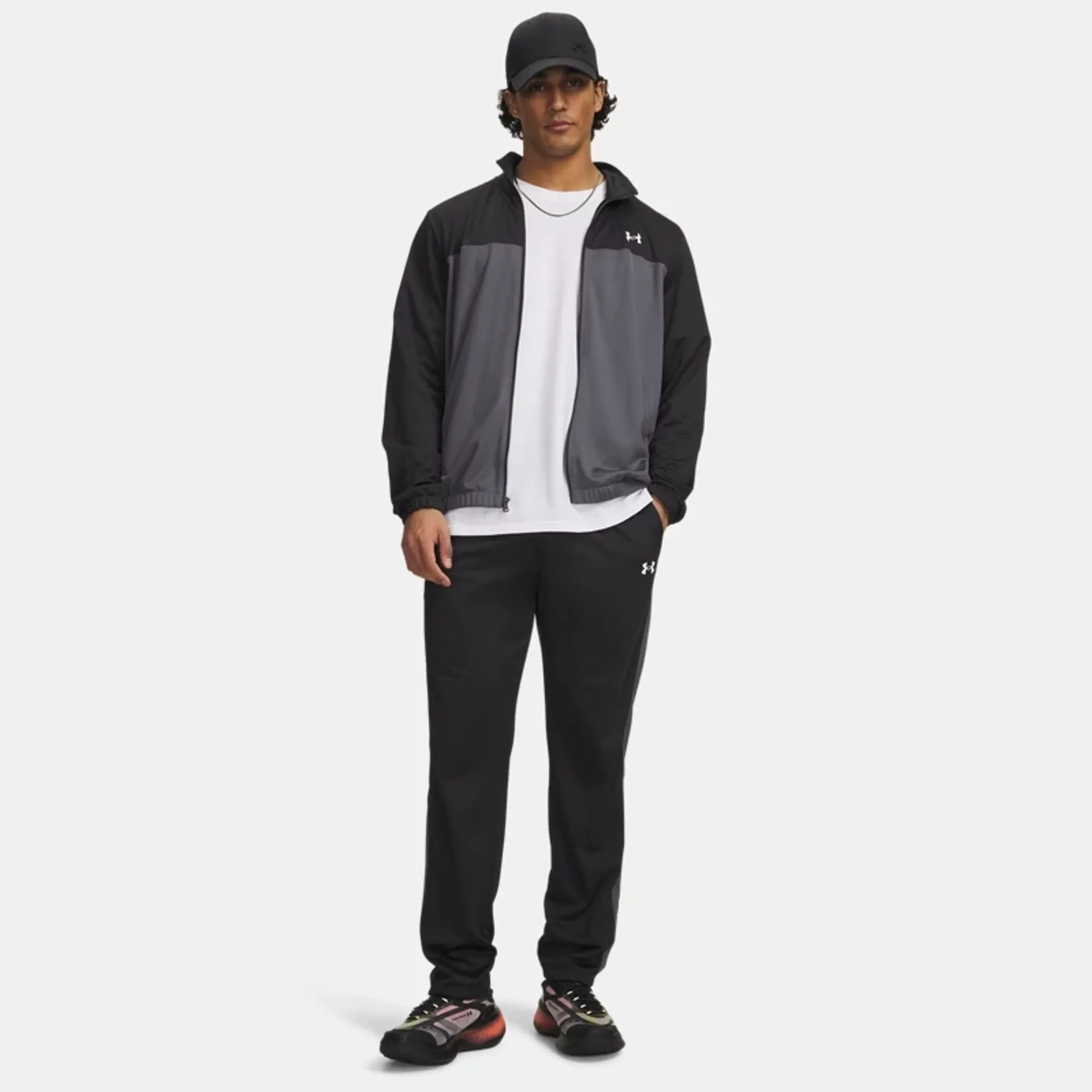 Under Armour  EMEA Men's Tracksuit Black / Castlerock / White L