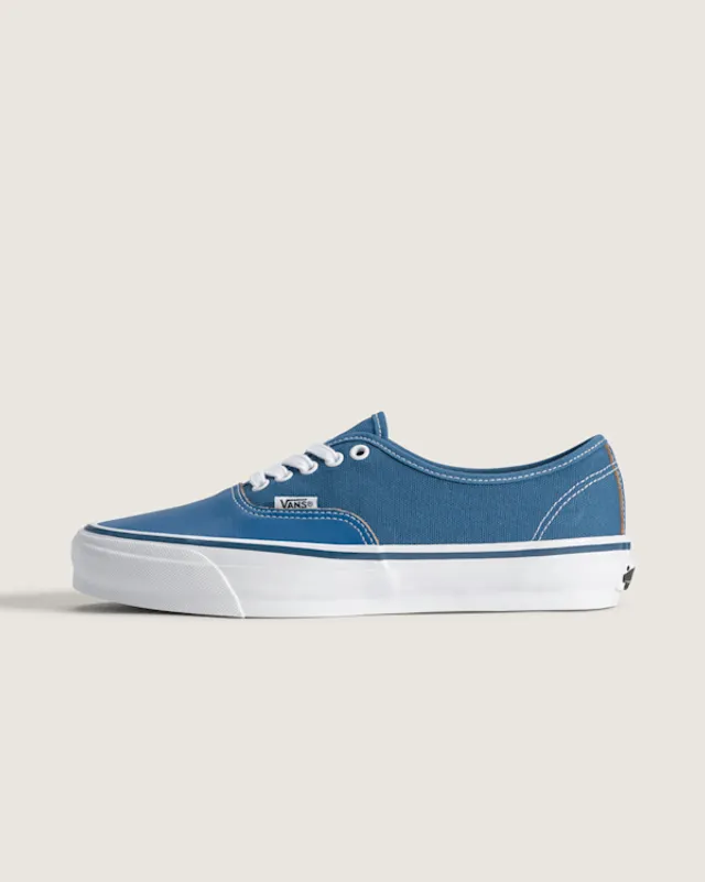 Vans - Otw Authentic 44 Siped Vibram, Man, White | VN000Z3TSN0