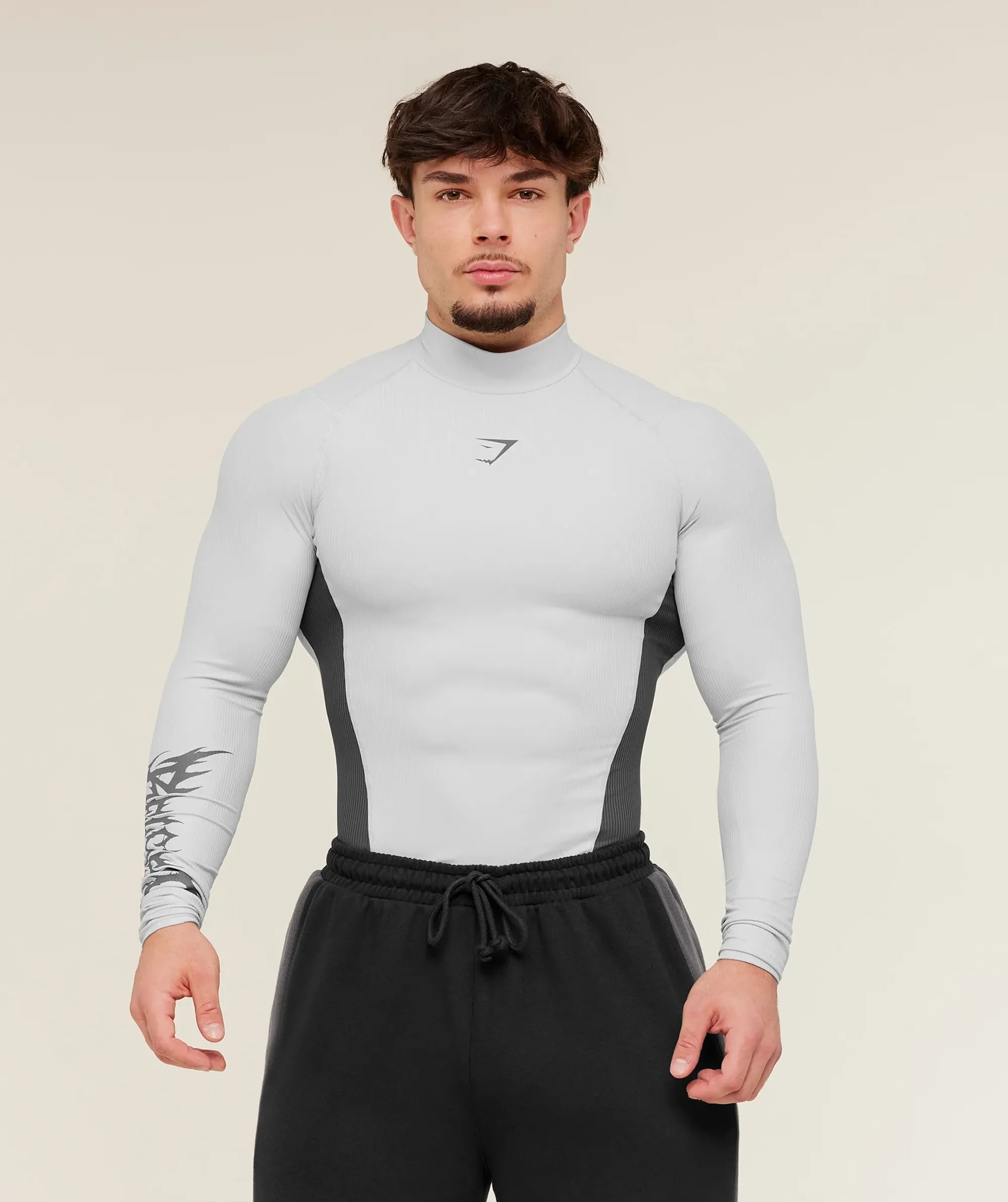Gymshark x Carlos Belcast Long Sleeve Tee - Light Grey/Onyx Grey