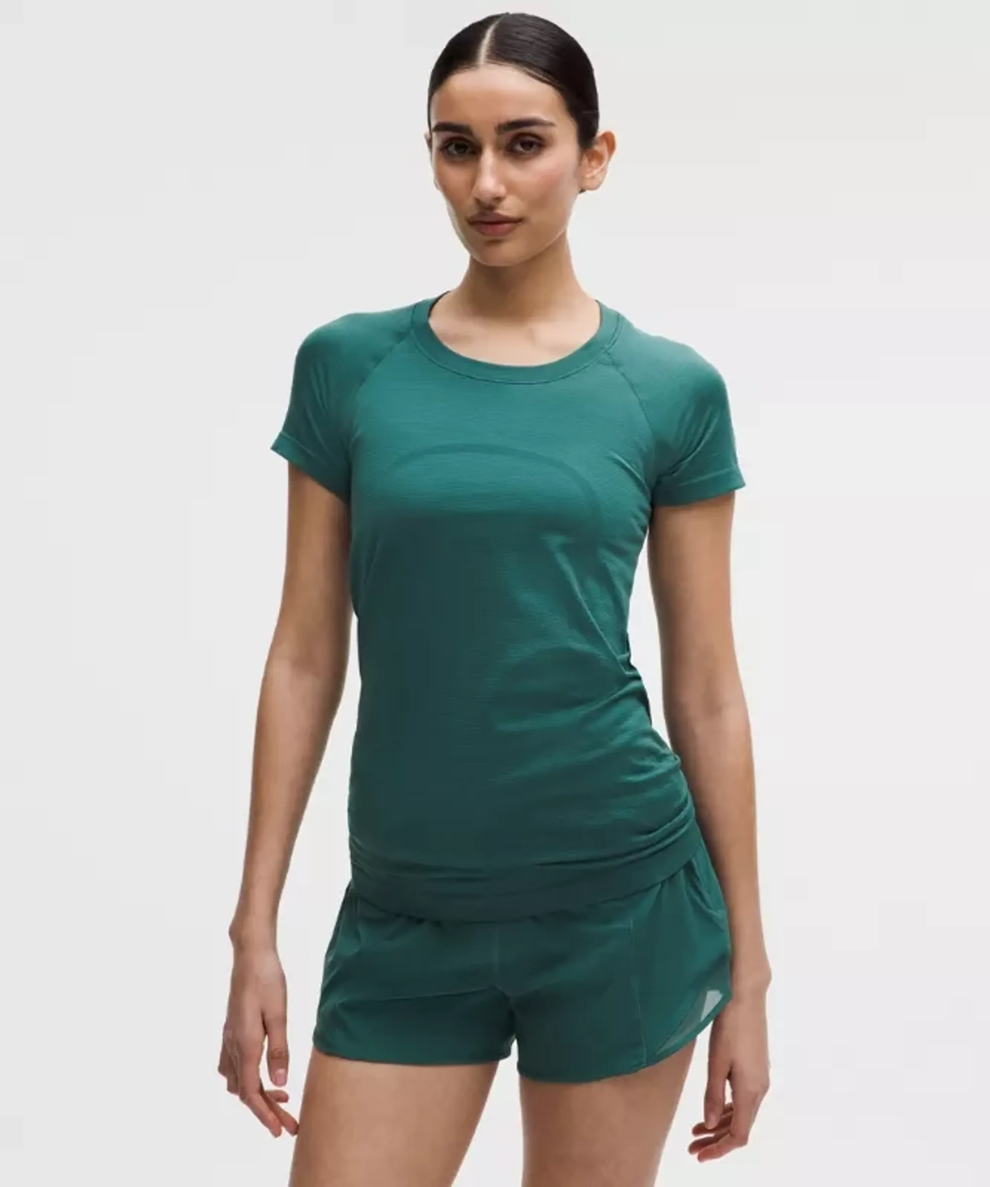 lululemon – Women's Swiftly Tech Short-Sleeve Shirt 2.0 Hip Length – Color Green – Size 0
