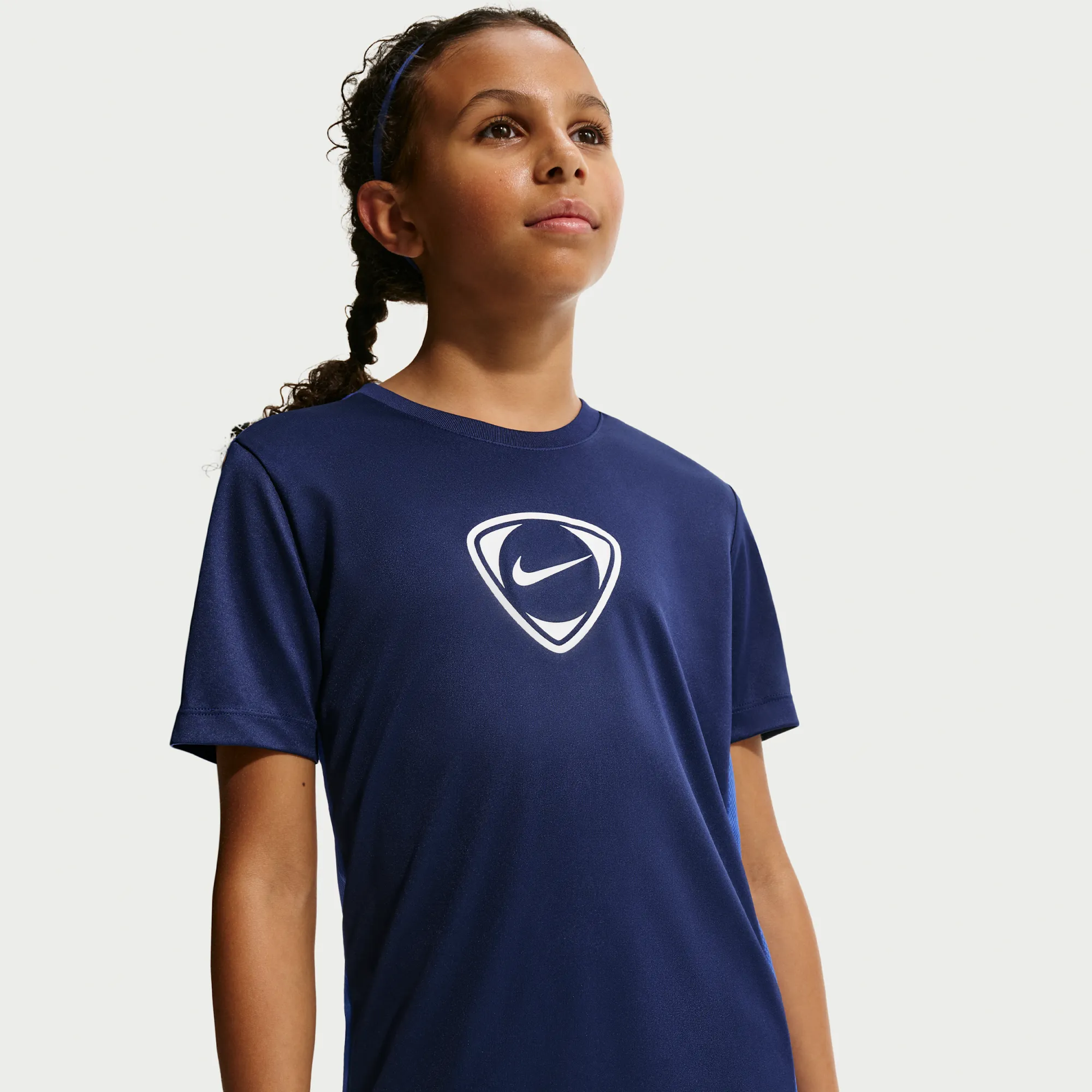 Nike Academy+ Older Kids' Dri-FIT Short-Sleeve Football Top - Blue