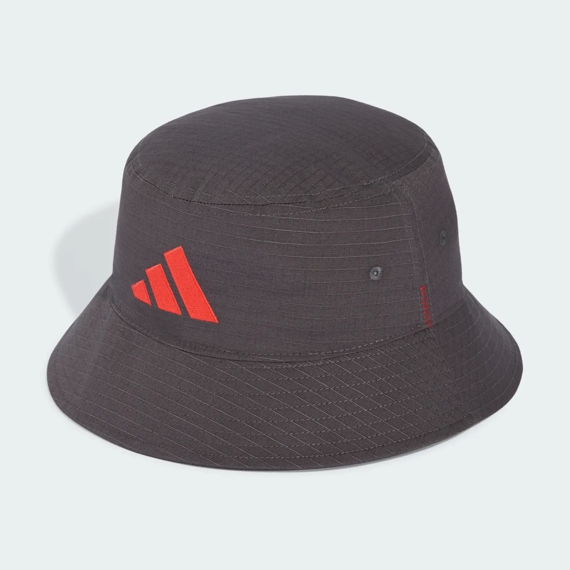 adidas AUDI FORMULA ONE TEAM MECHANICS BUCKET HAT