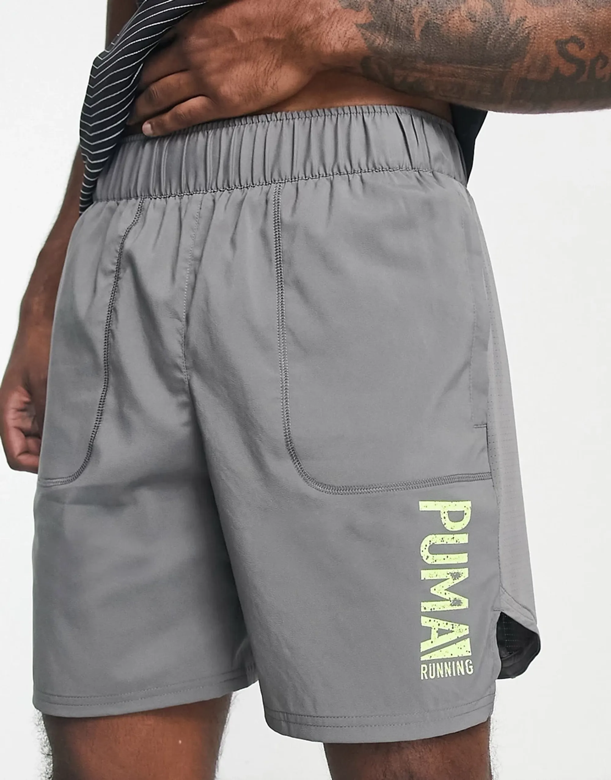Puma Run Plcd Graphic 7Inch Shorts In Grey