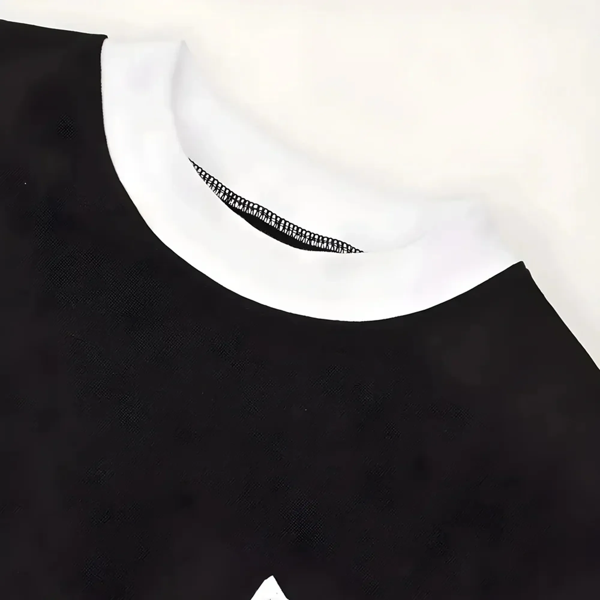 Dundee United 1960s Black Retro Football Shirt