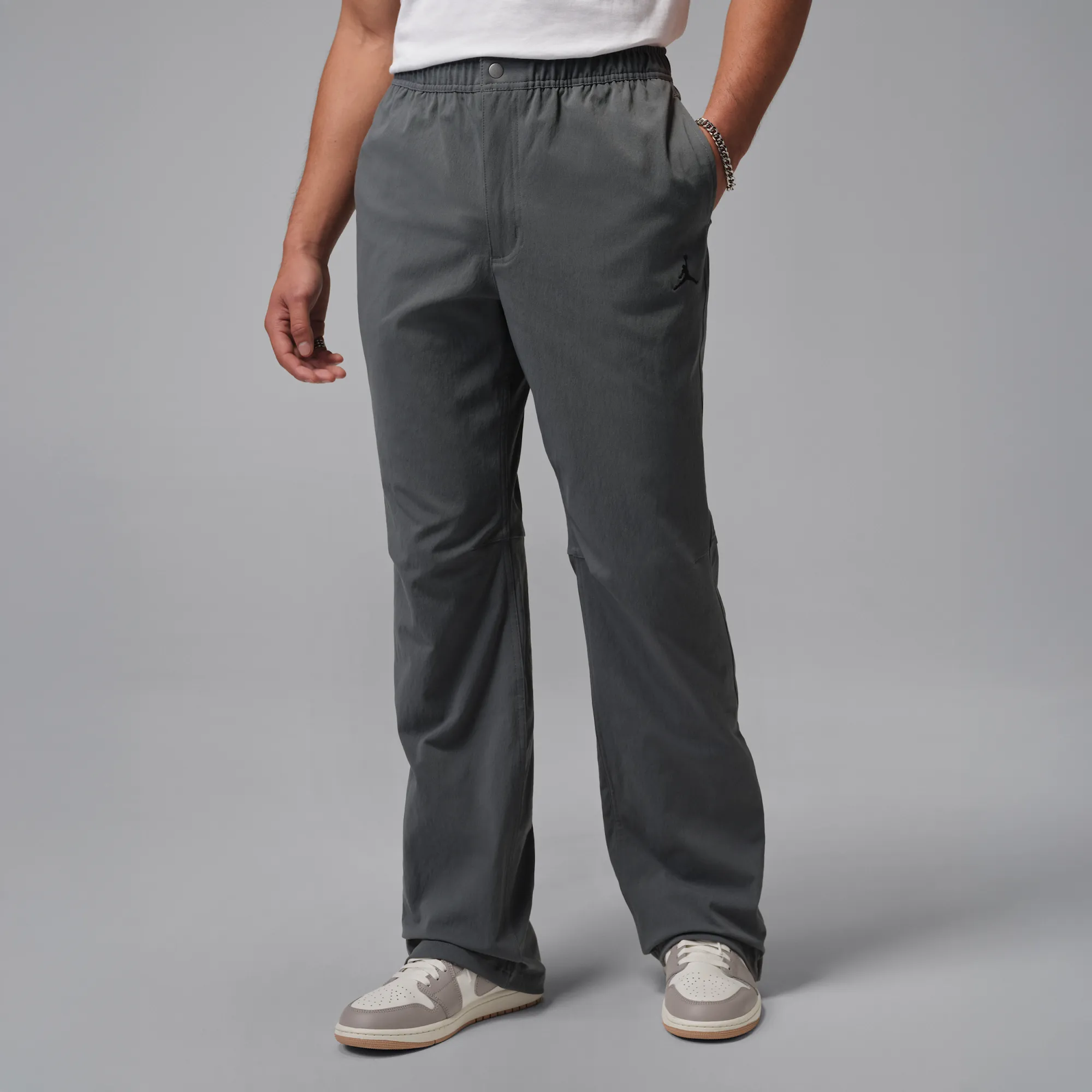 Nike Jordan Flight Essentials Men's Trousers - Grey - Nylon
