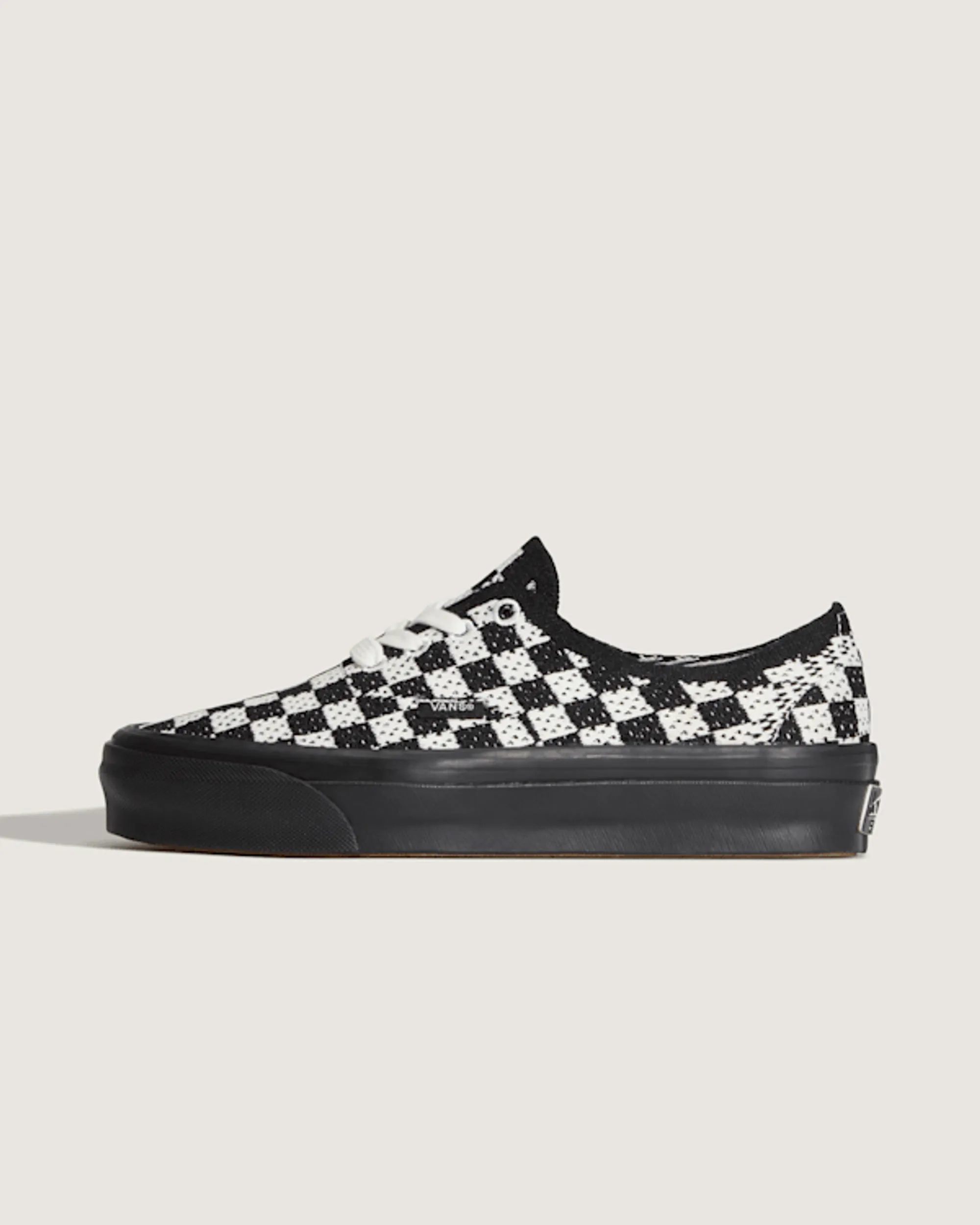 Vans - Premium Authentic Checkerboard Shoes, Man, Black