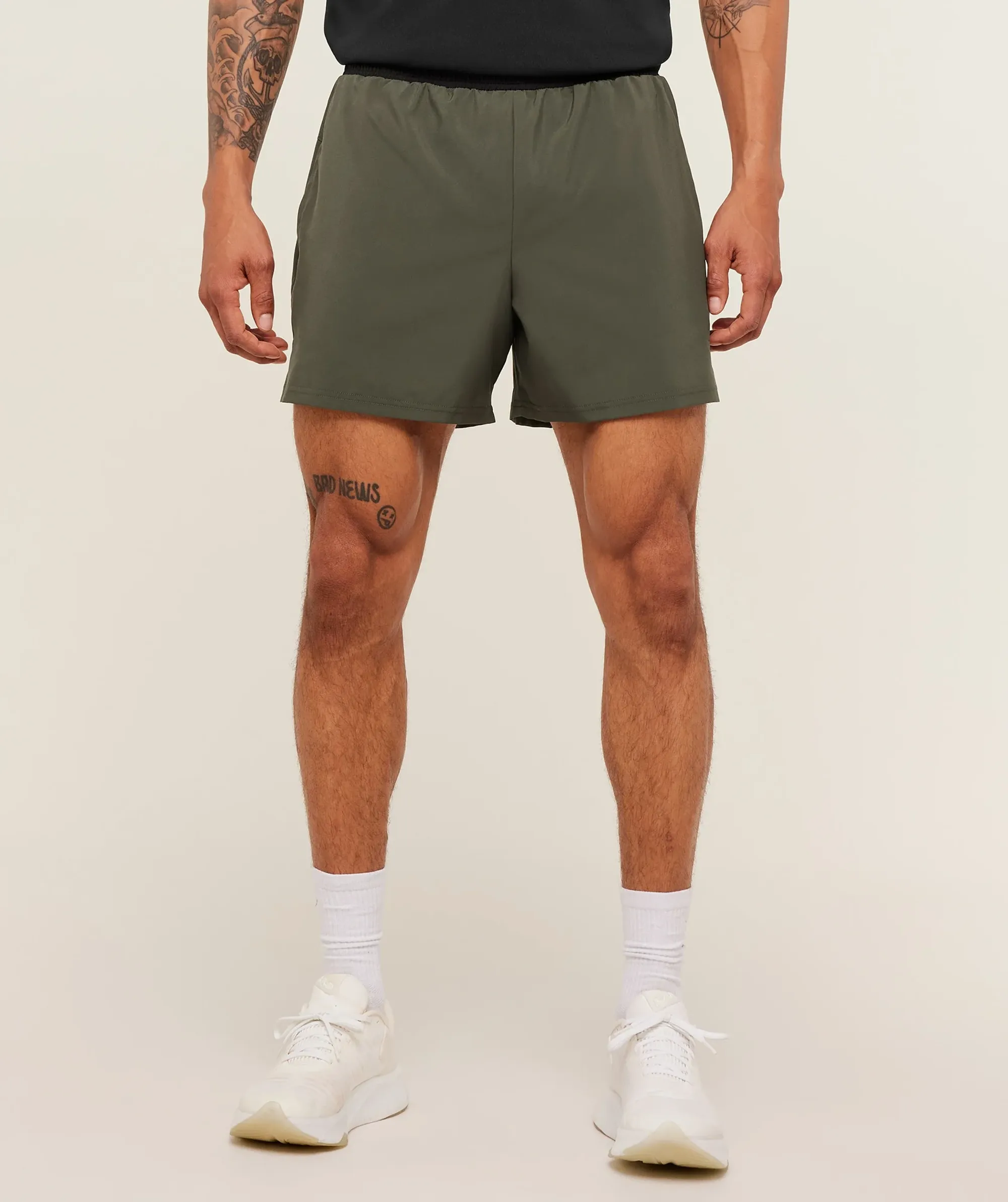 Gymshark Arrival Contrast Shorts - Strength Green/Black