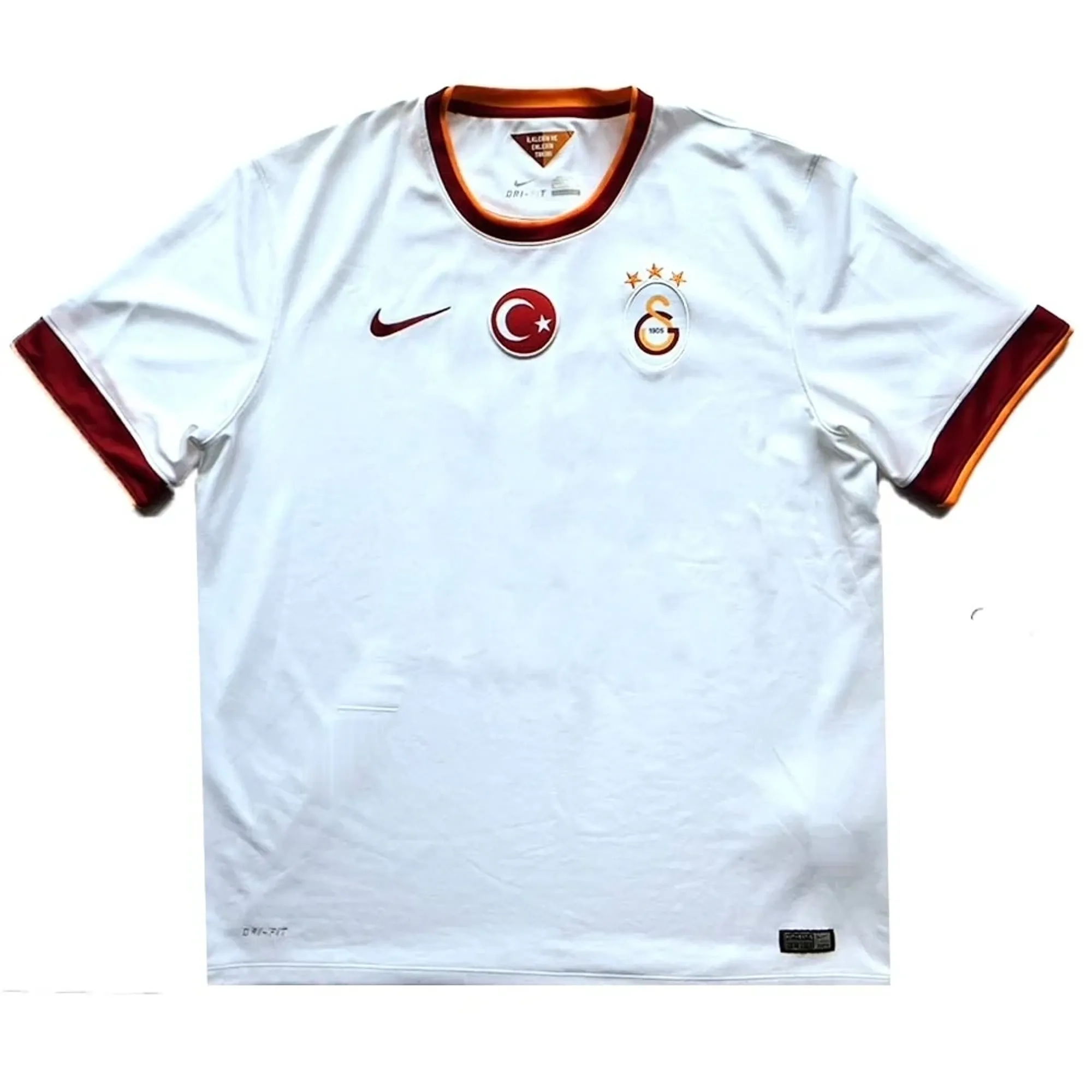 Galatasaray 2014-15 Away Shirt (Bruma 11) ((Excellent) XL)