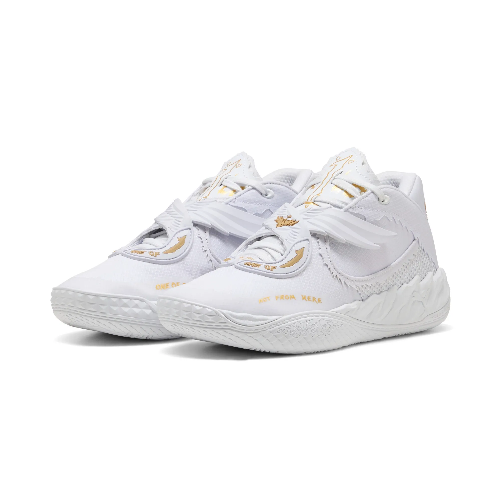 PUMA MB.05 Mist Basketball Shoes Unisex in White | Size 6