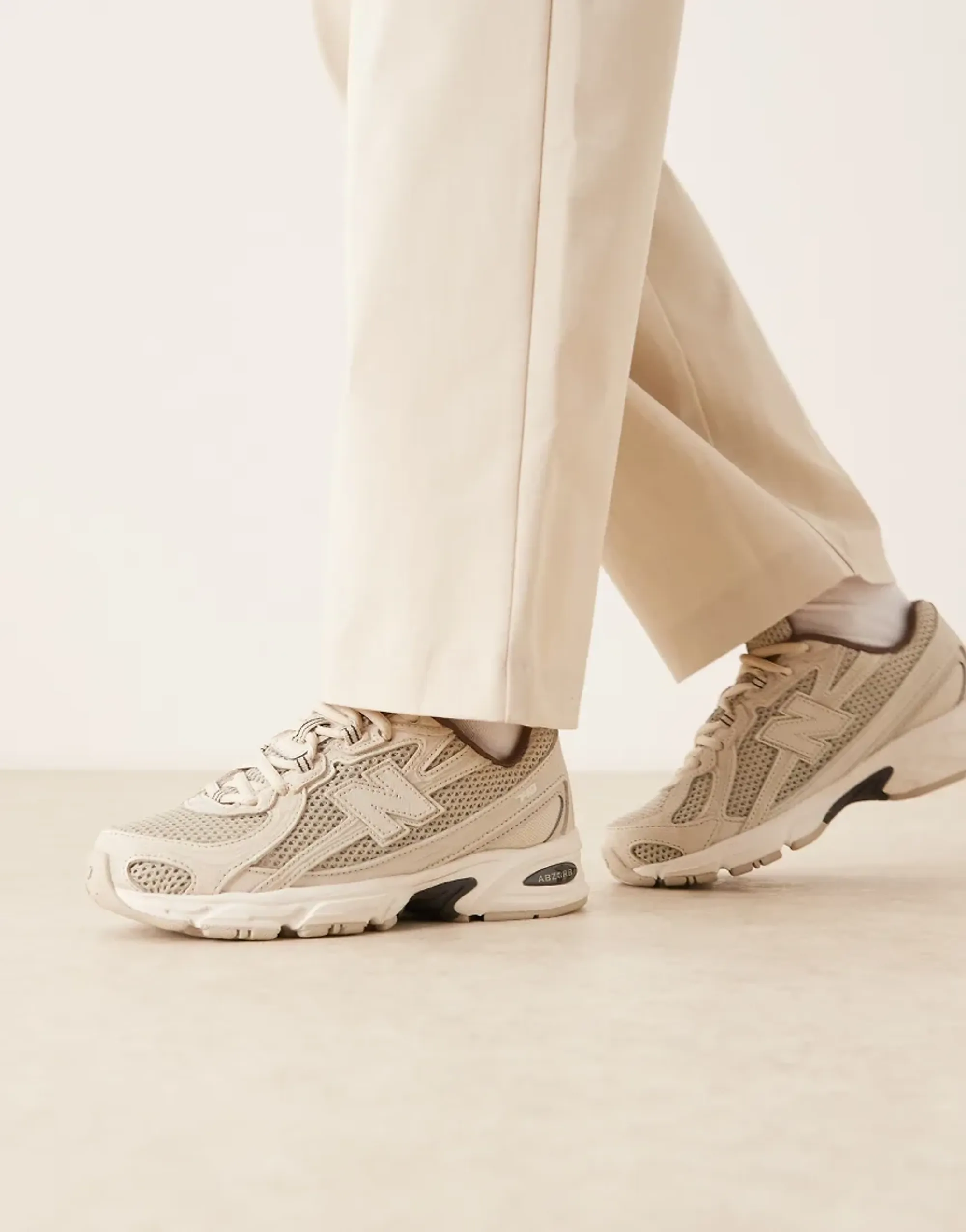 New Balance Unisex 740 in Grey/Brown Suede/Mesh