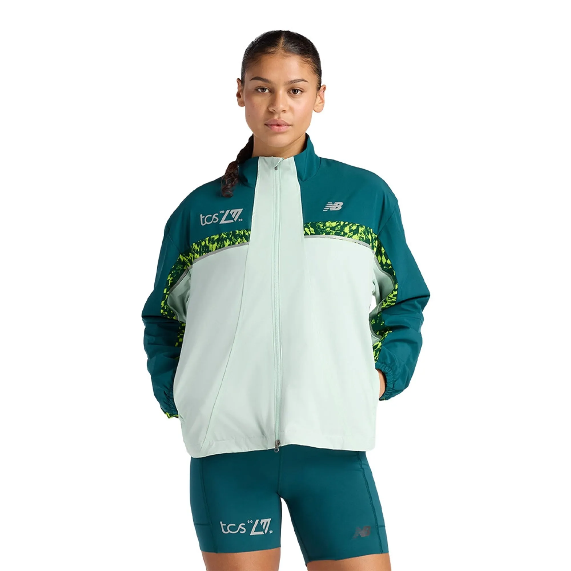 New Balance Women's London Edition Marathon Jacket in Green Polyester