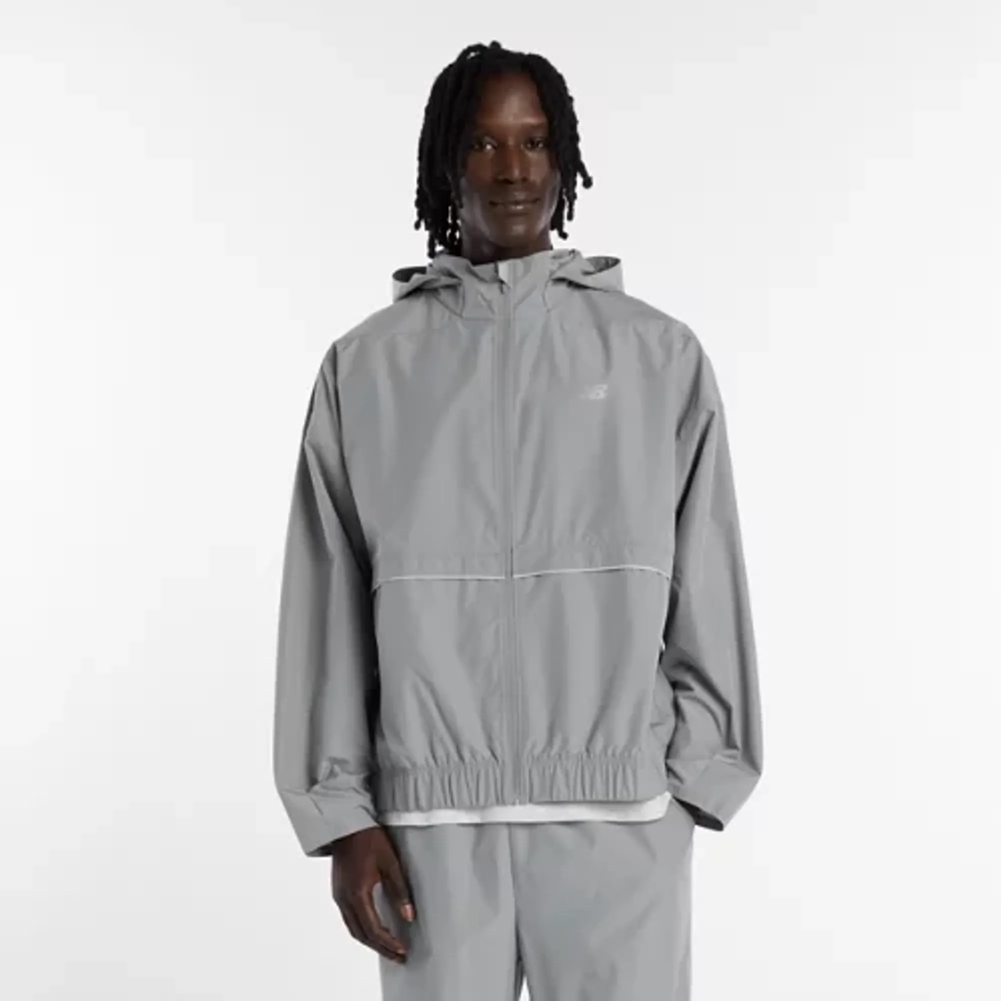 New Balance Men's Elusive Shell Jacket in Grey Polywoven