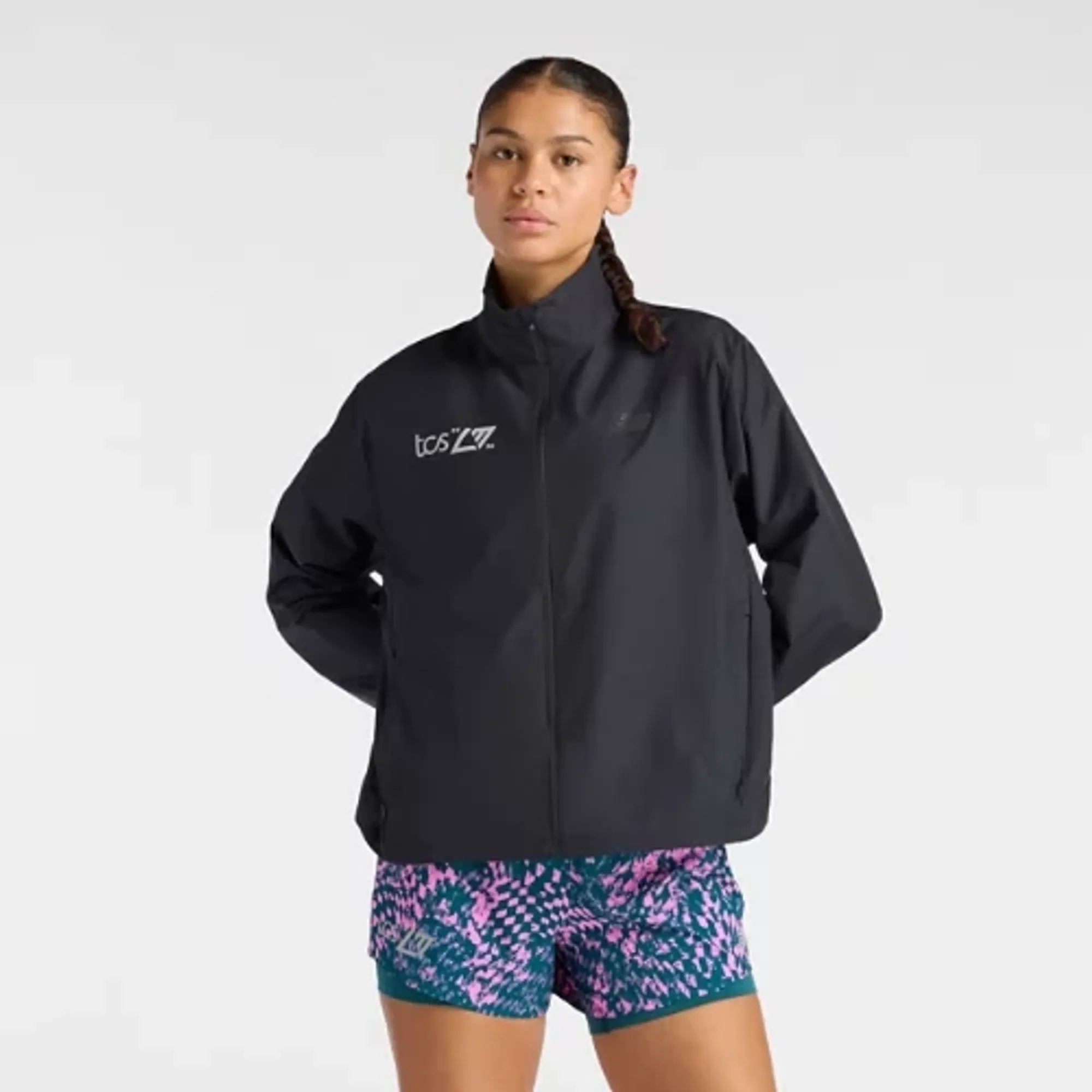 New Balance Women's London Edition Fast Days Run Jacket in Black Polyester