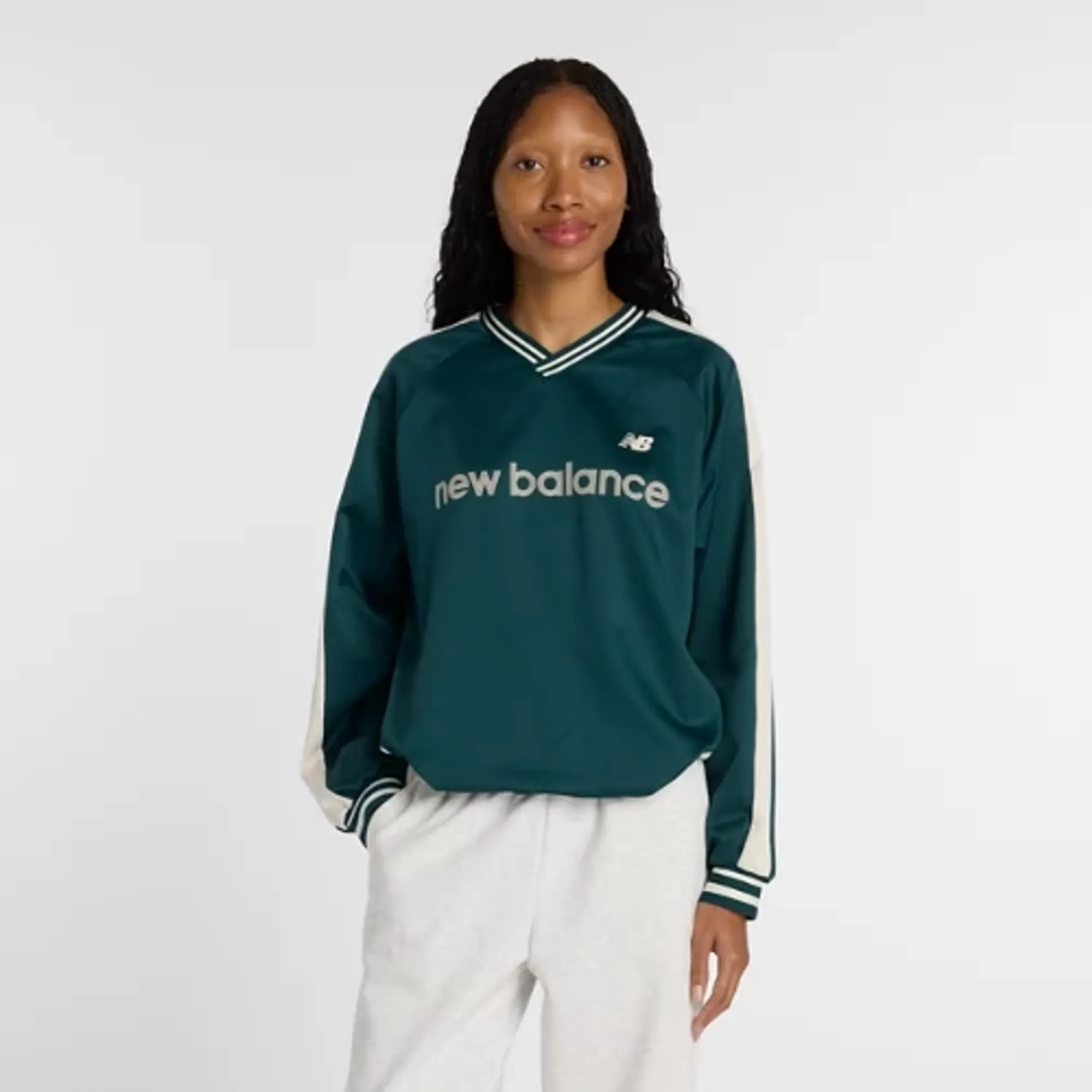 New Balance Women's Satin Woven Pullover in Green/White Nylon Woven