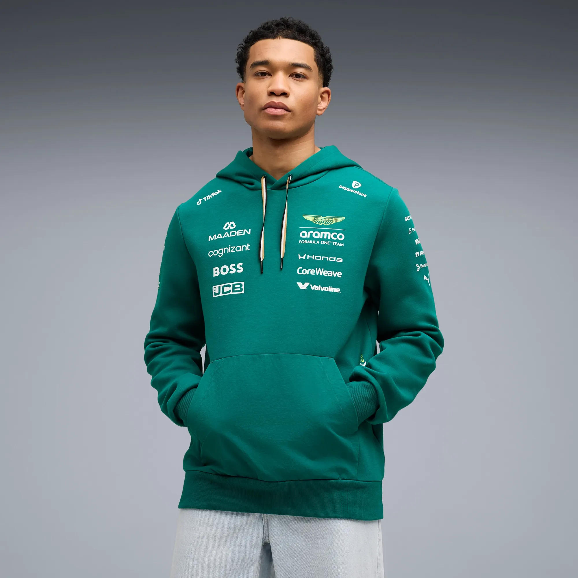 PUMA x ASTON MARTIN ARAMCO F1Â® TEAM Replica Hoodie Unisex in Green | Size Large