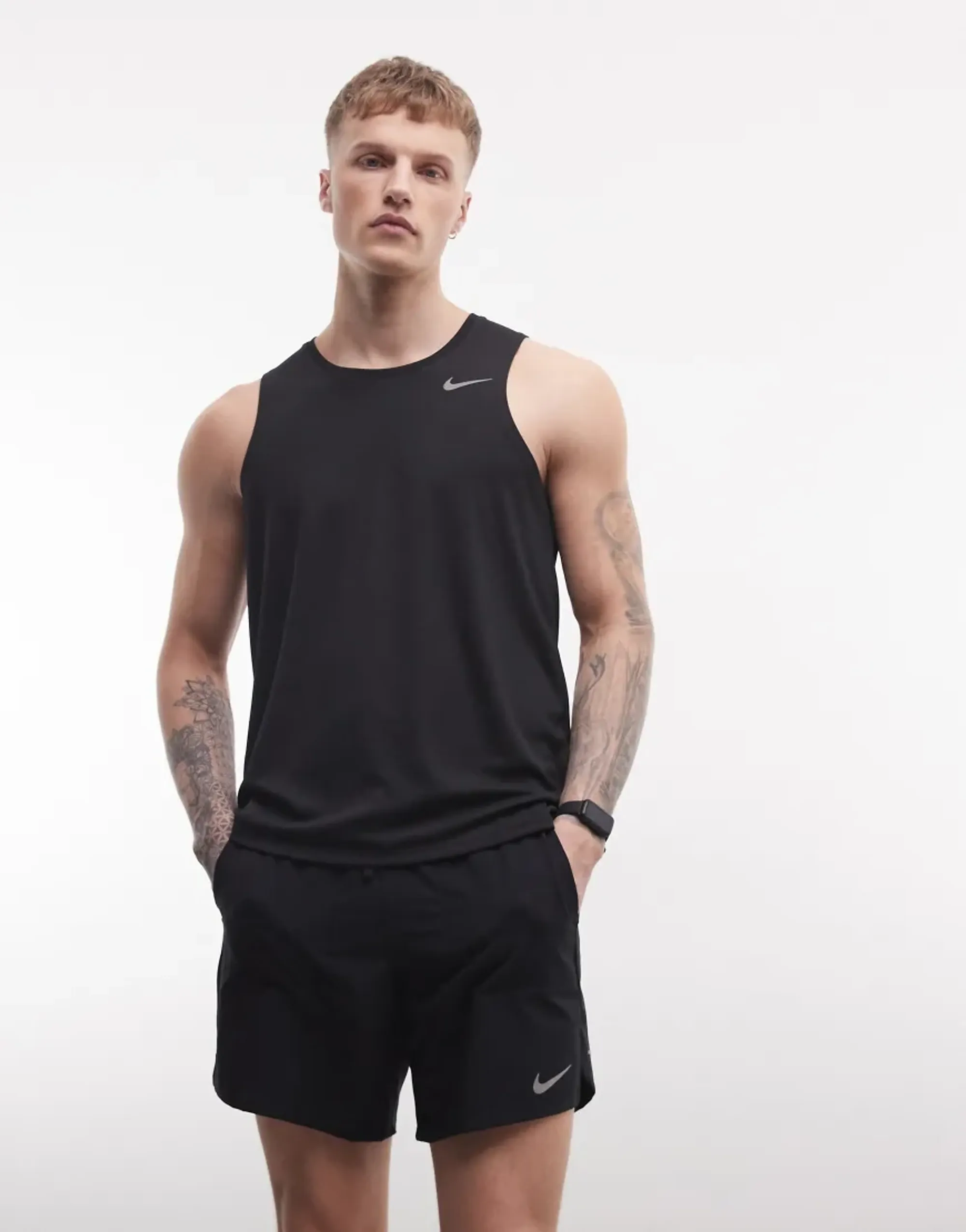 Nike Running Stride Dri-Fit 7 Inch Shorts In Black