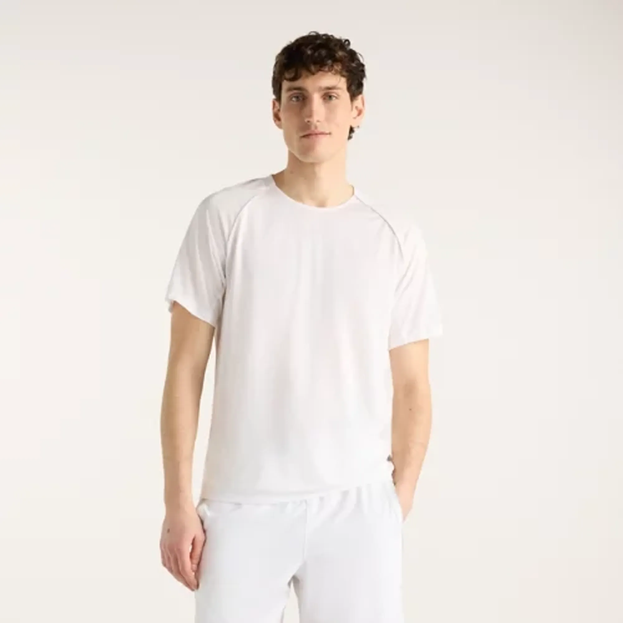 New Balance Men's Tournament Top in White/Grey Poly Knit