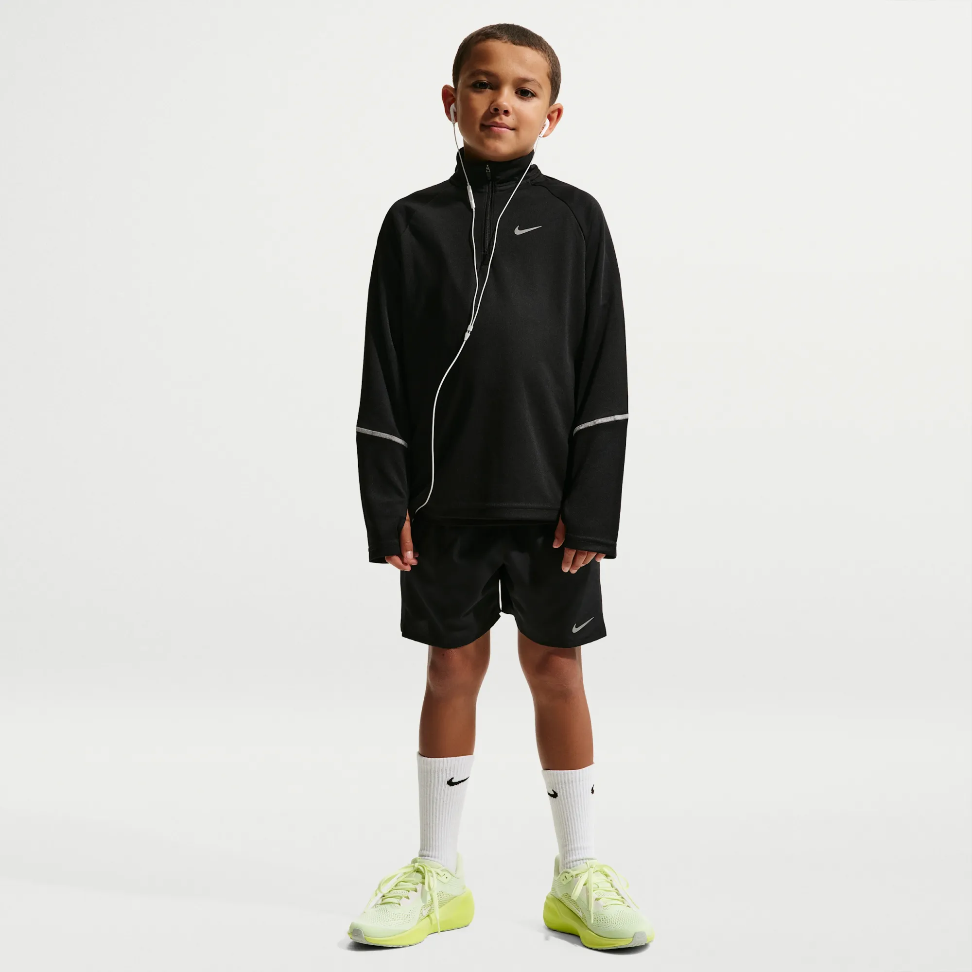 Nike Miler Older Kids' Dri-FIT Training Shorts - Black - Polyester