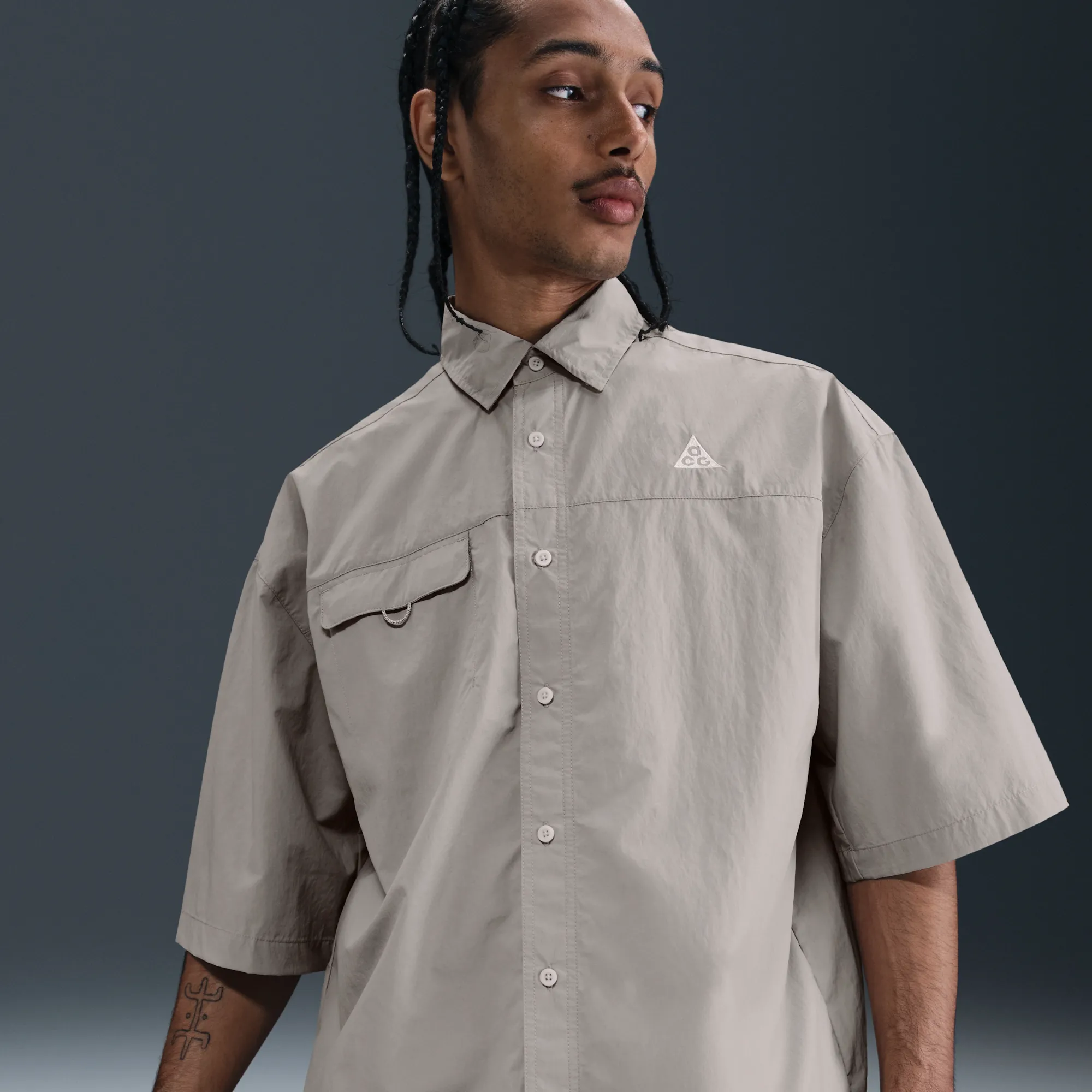 Nike ACG 'Orb Weaver' UV Repel Short-Sleeve Shirt - Grey - Nylon