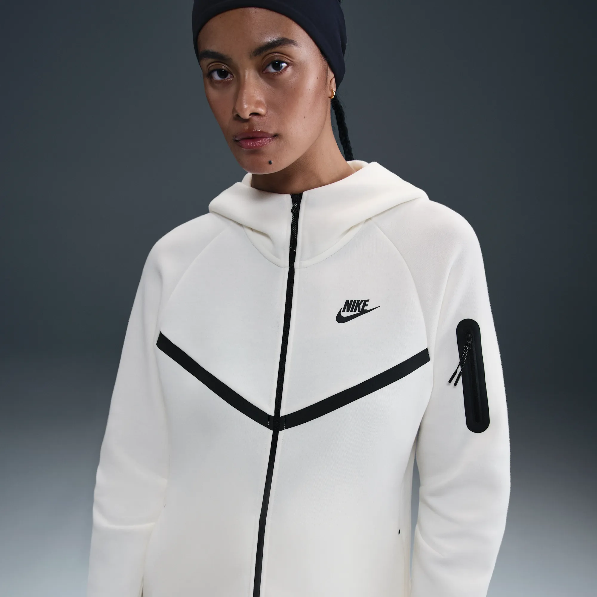 Nike Tech Fleece Windrunner Women's Full-Zip Hoodie - White - Cotton/Polyester