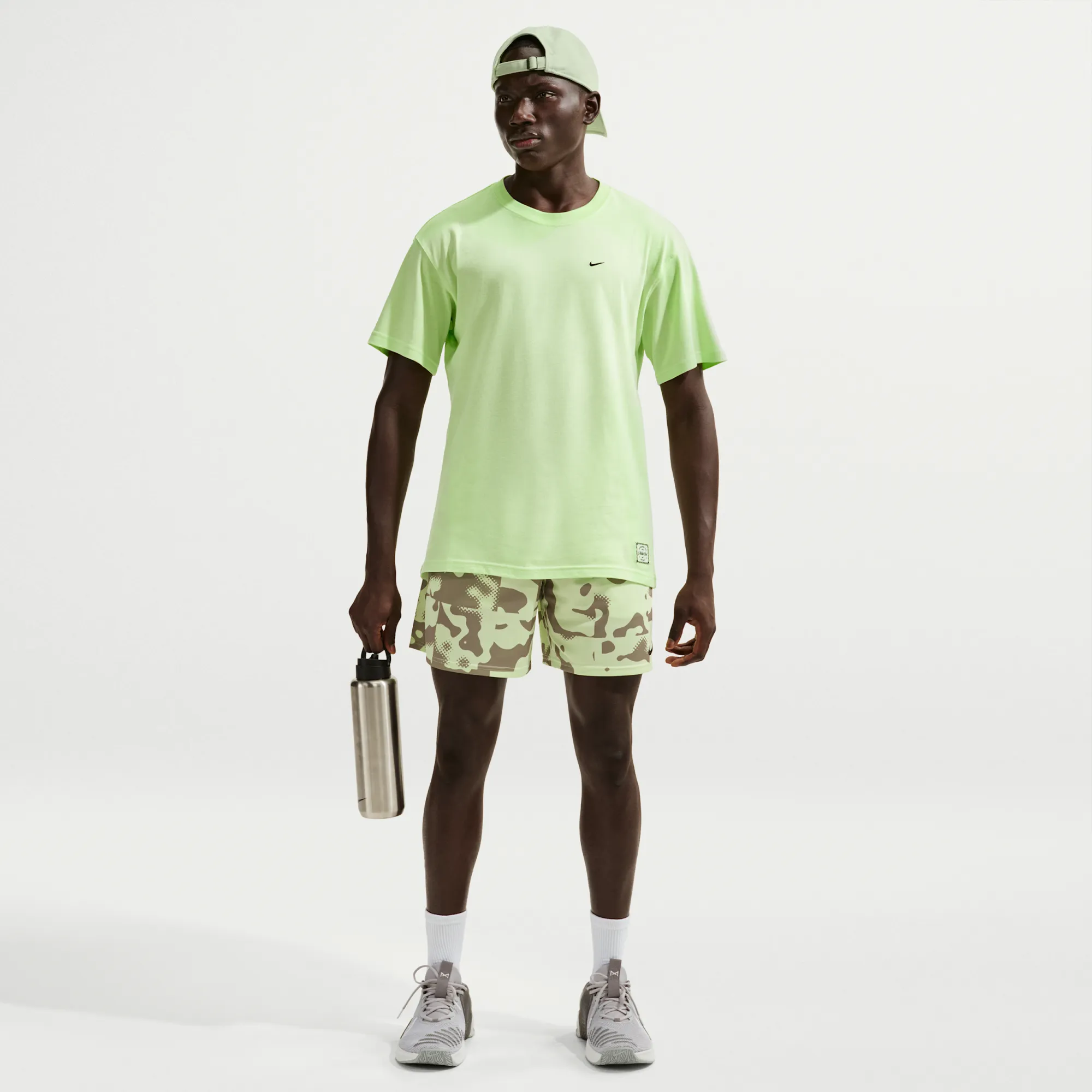 Nike Men's 18cm (approx.) Training Shorts - Green - Polyester