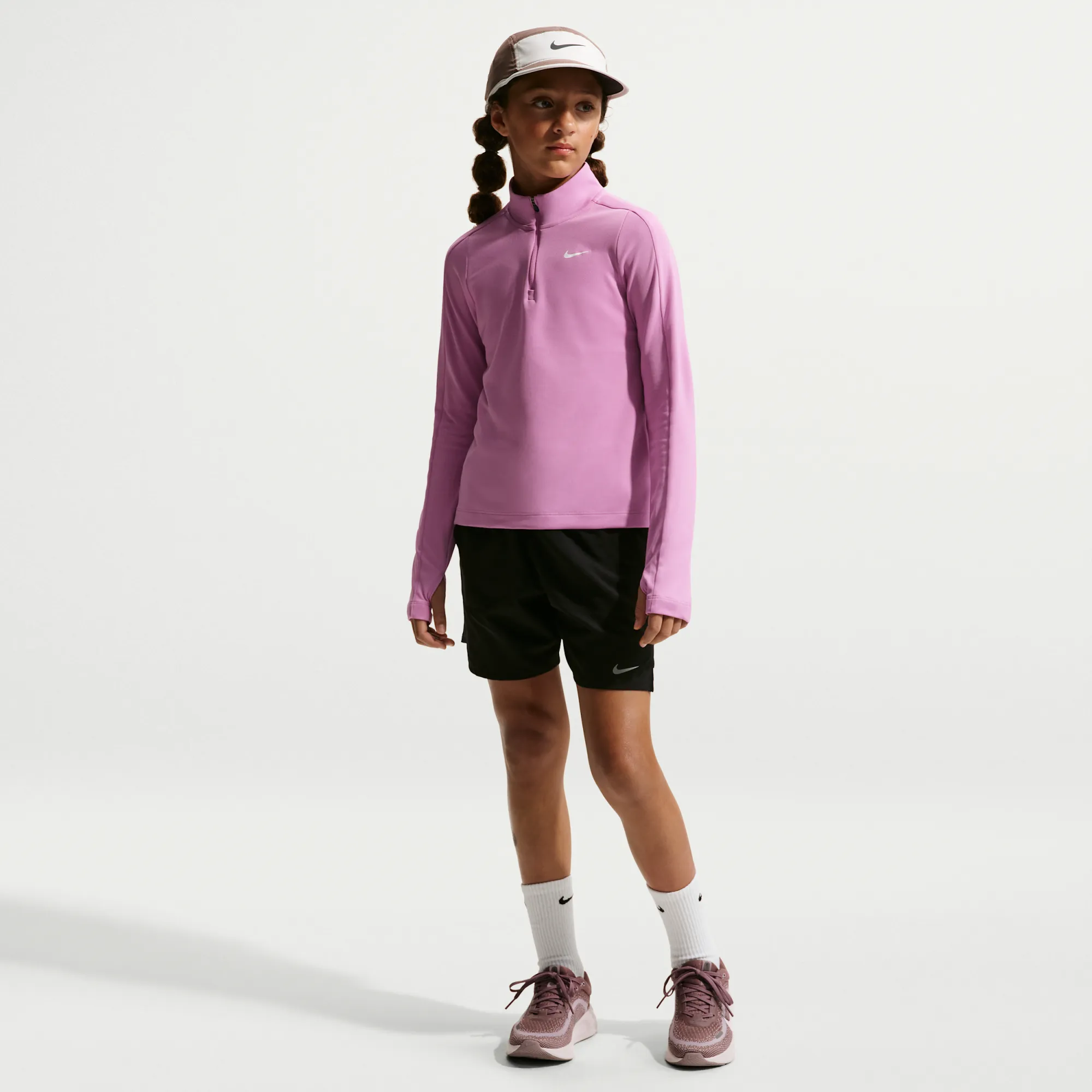 Nike Stride Older Kids' Dri-FIT Training Shorts - Black - Polyester