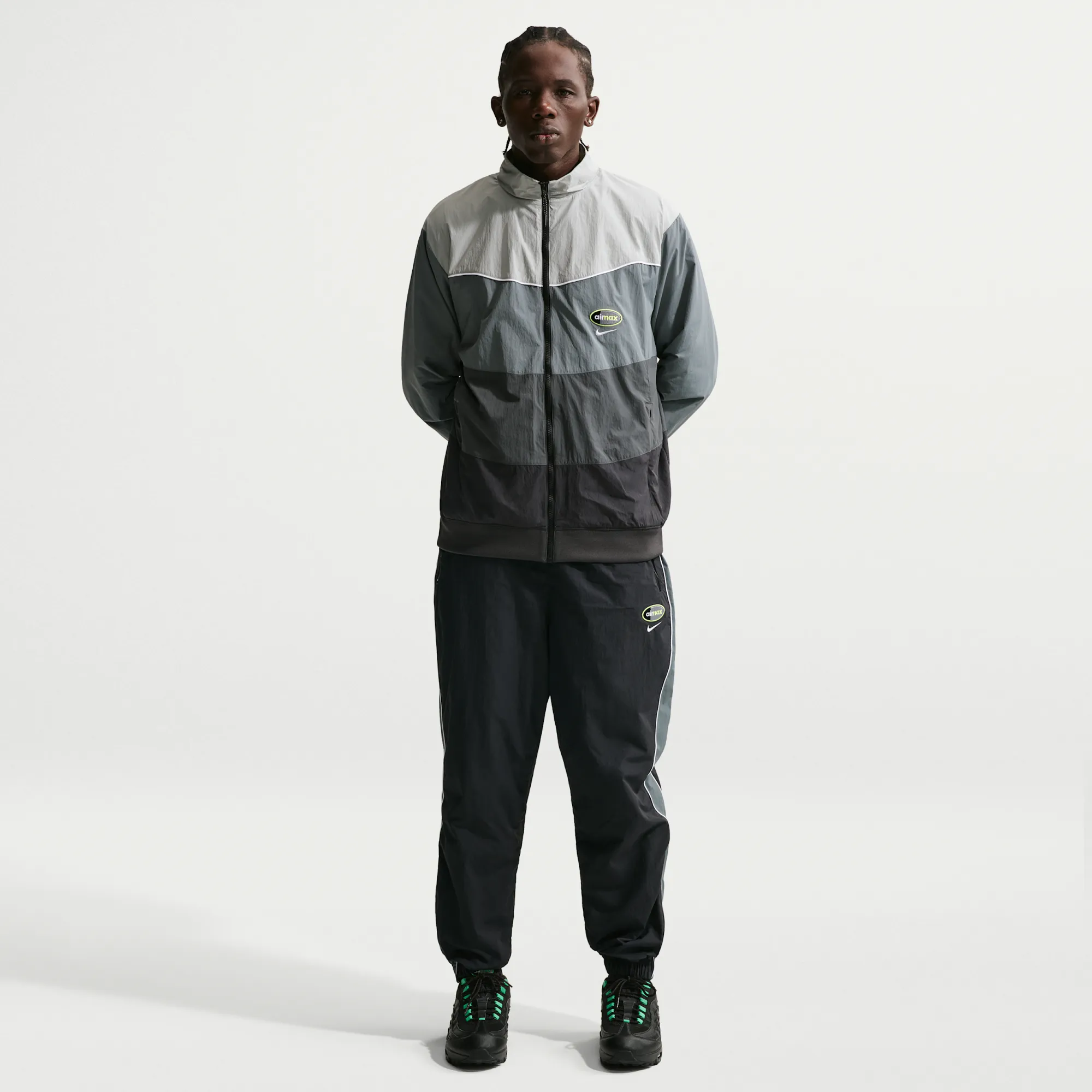 Nike Men's Woven Trousers - Grey - Nylon
