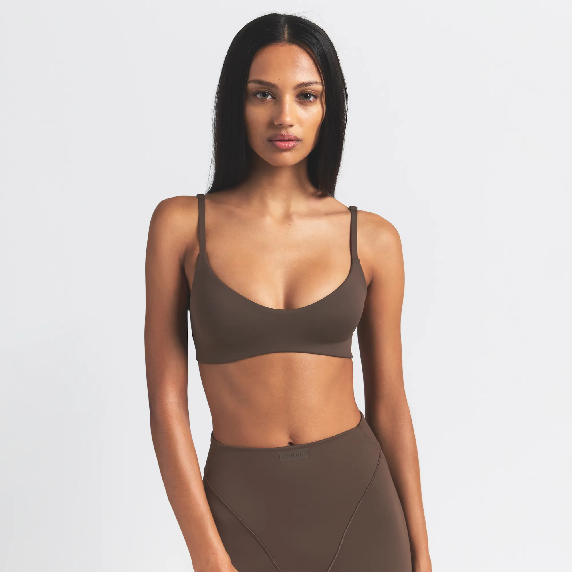 NikeSKIMS Matte Women's Micro-Scoop Bra - Brown - Polyamide/Lycra® Elastane