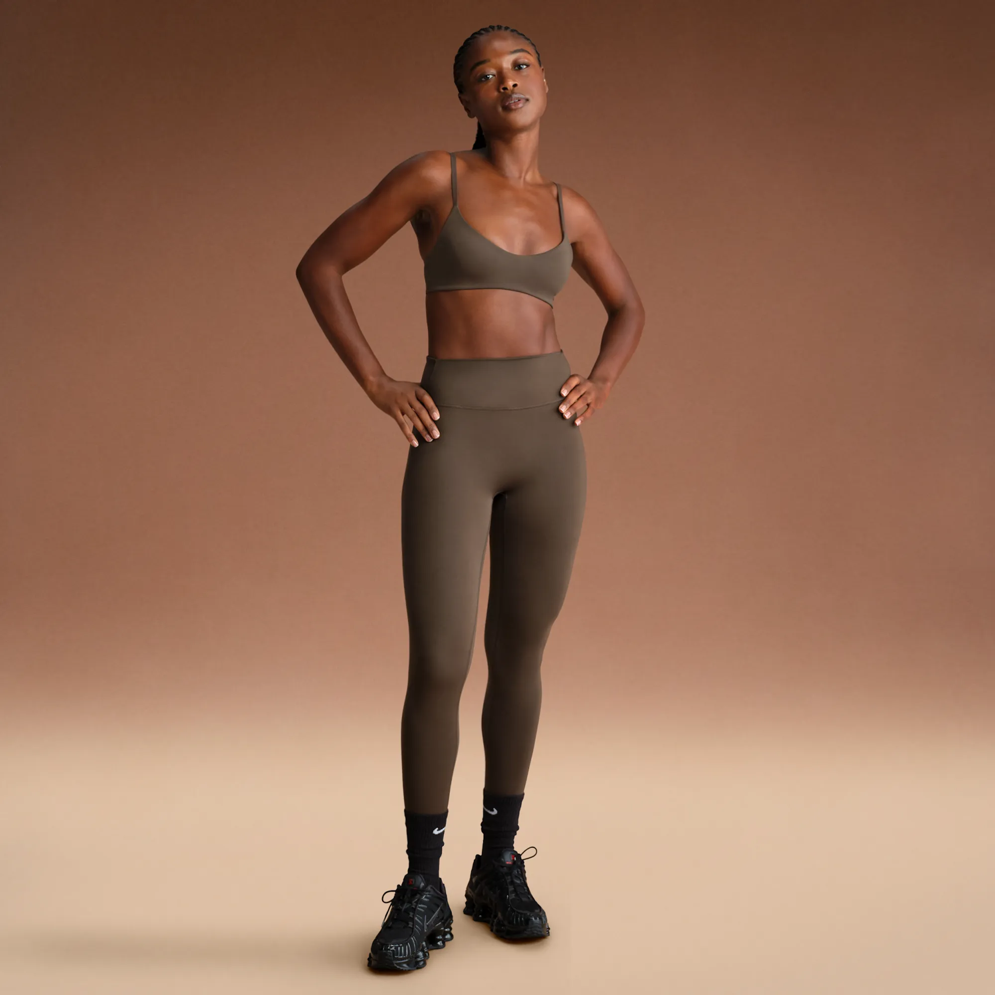 NikeSKIMS Matte Women's High-Waisted 66cm (approx.) Leggings - Brown - Polyamide/Lycra® Elastane