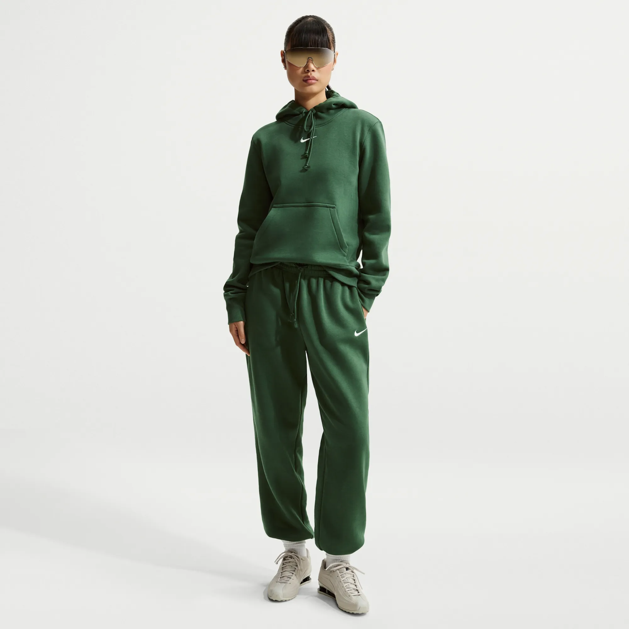 Nike Phoenix Fleece High Waisted Oversized Cuffed Joggers In Green