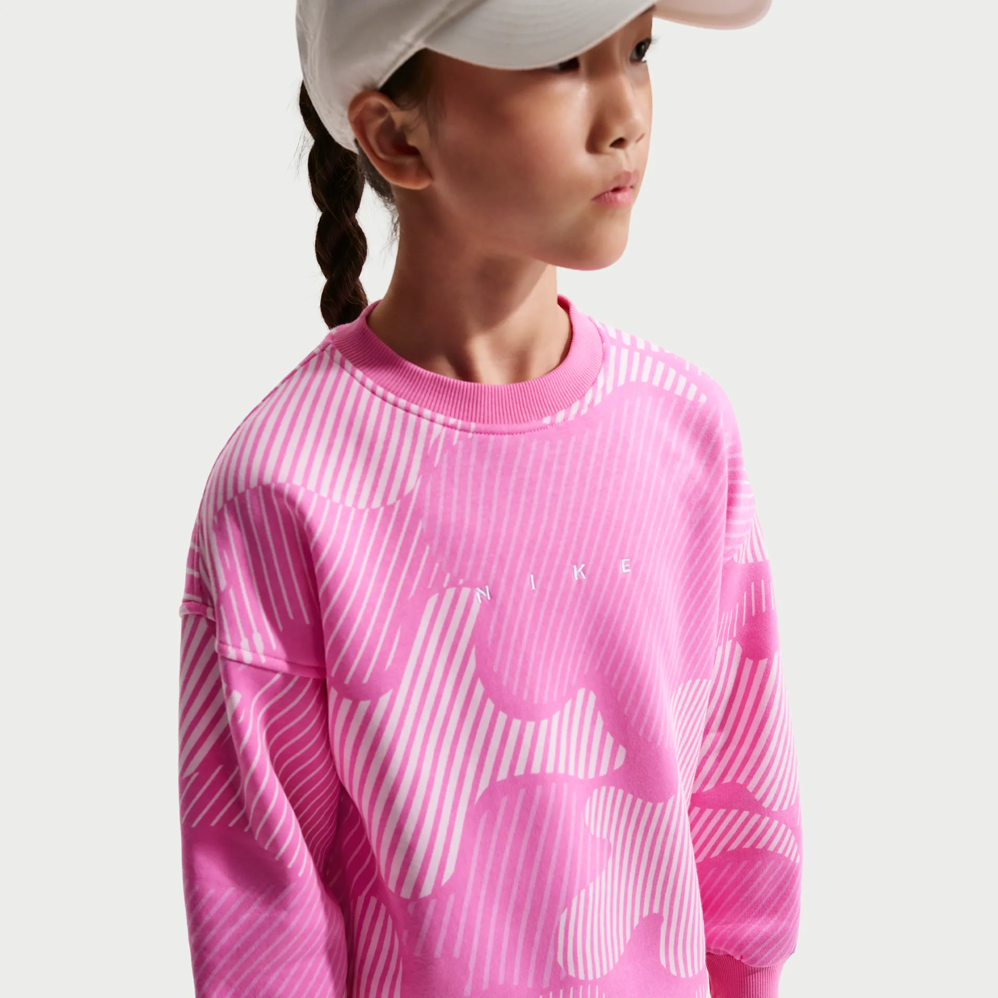 Nike Club Fleece Older Kids' (Girls') Boxy Crew-Neck Sweatshirt - Pink - Cotton/Polyester