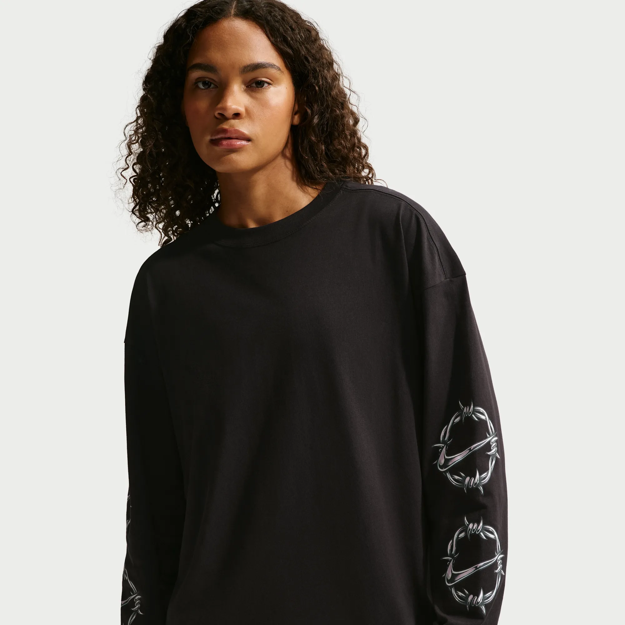Nike Women's Oversized Long-Sleeve T-Shirt - Black - Cotton