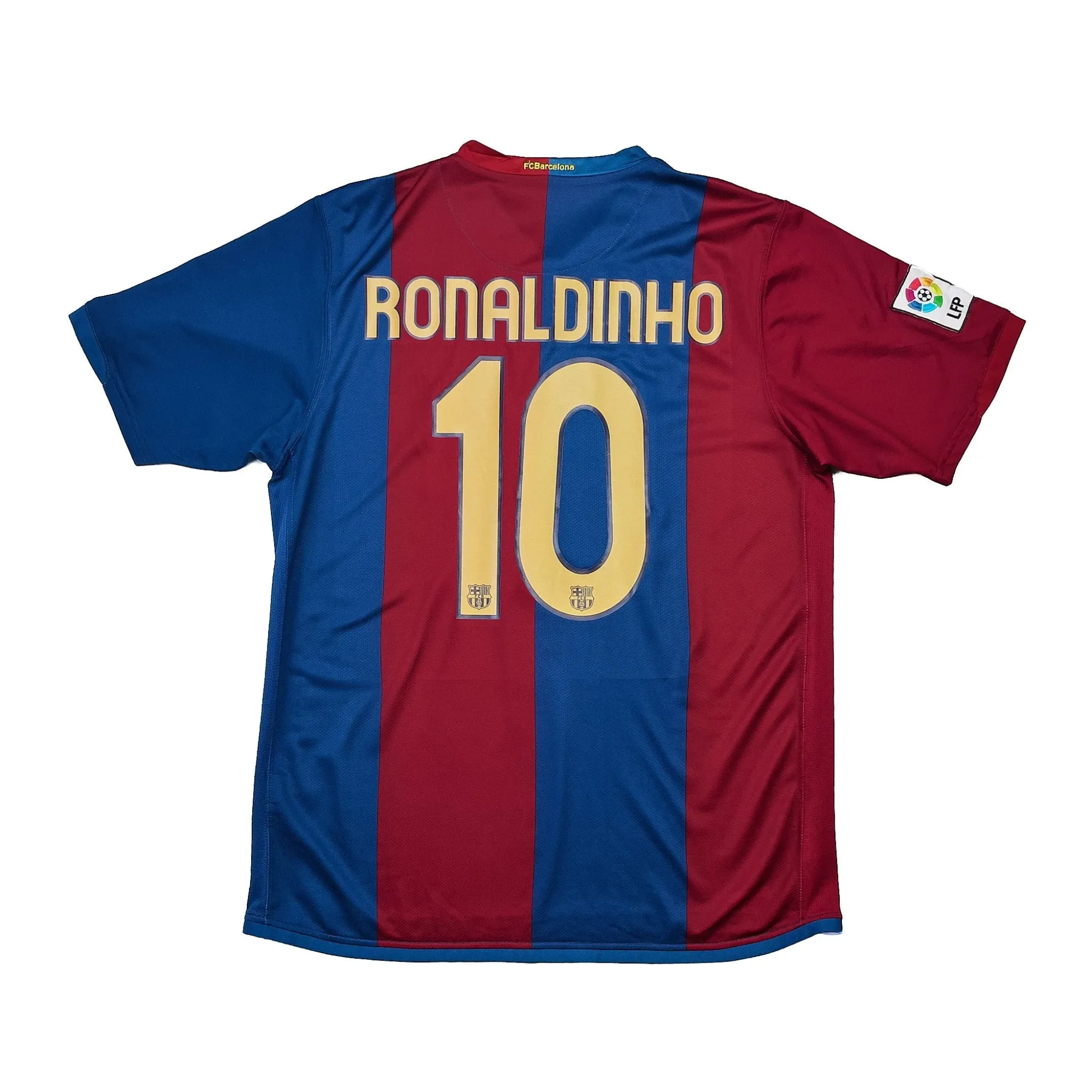 2006/07 Barcelona Ronaldinho #10 Home Shirt (L) Nike | Cult Kits