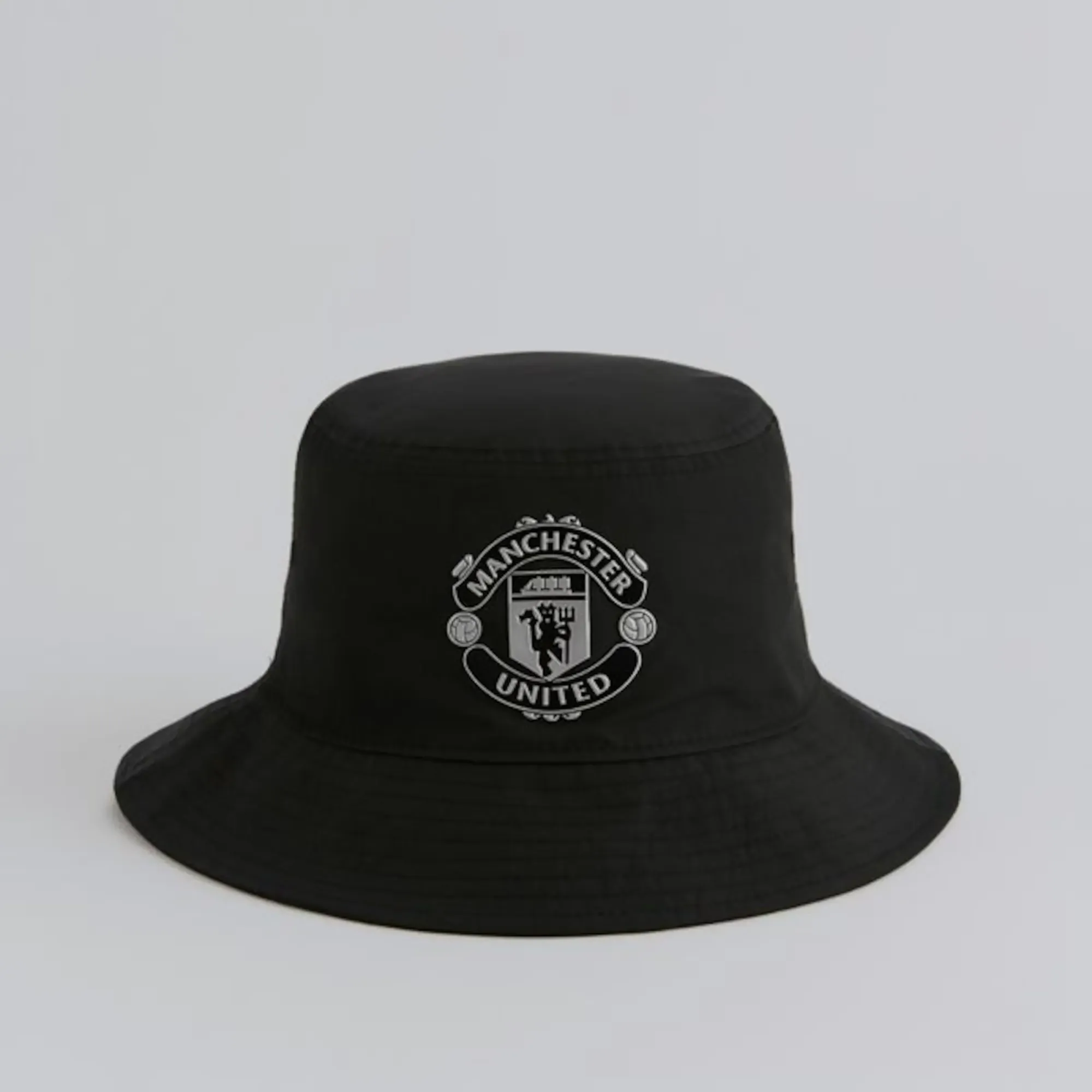 Manchester United x New Era Reflective Crest Bucket Hat Black